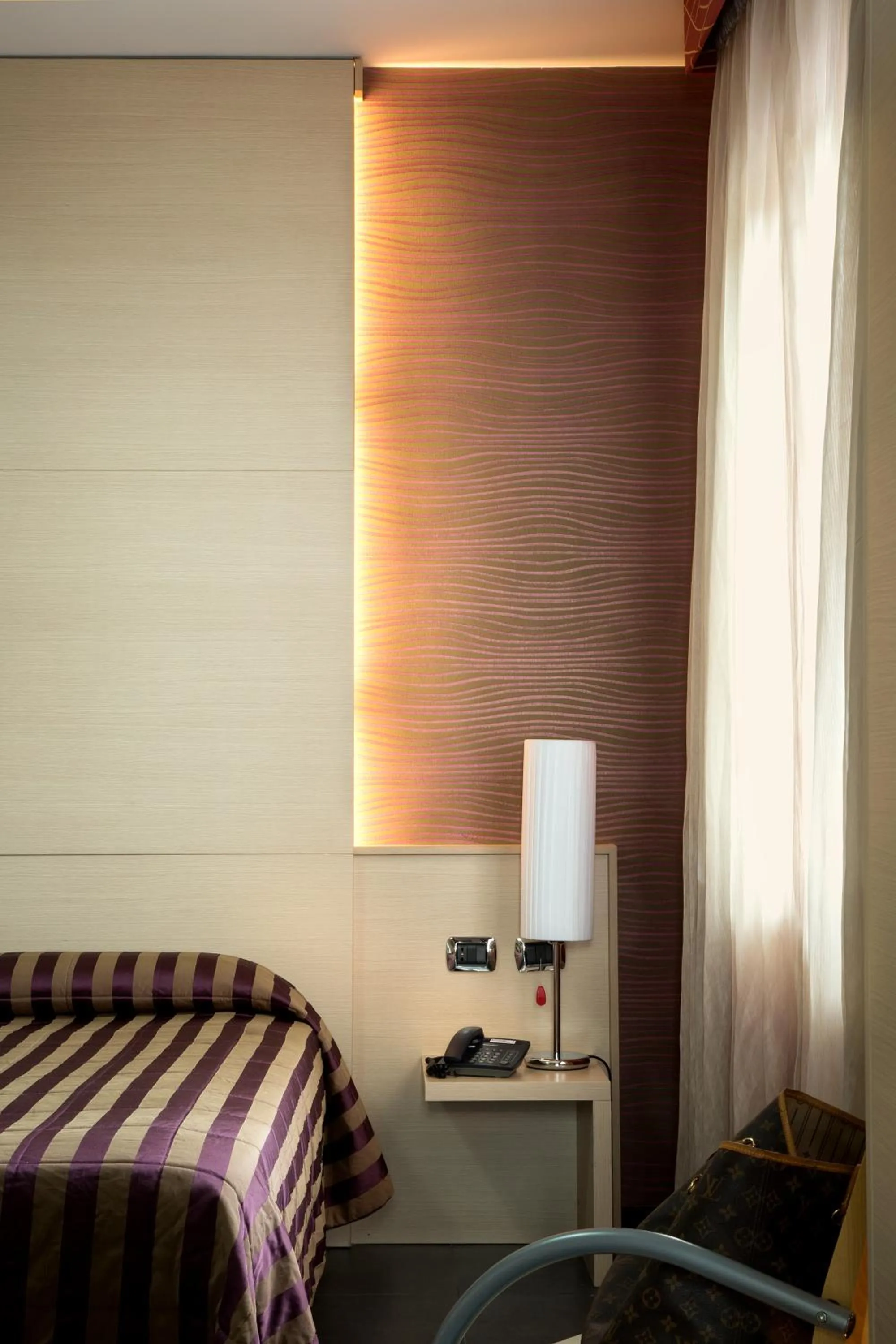 Photo of the whole room, Bed in Hotel Premiere