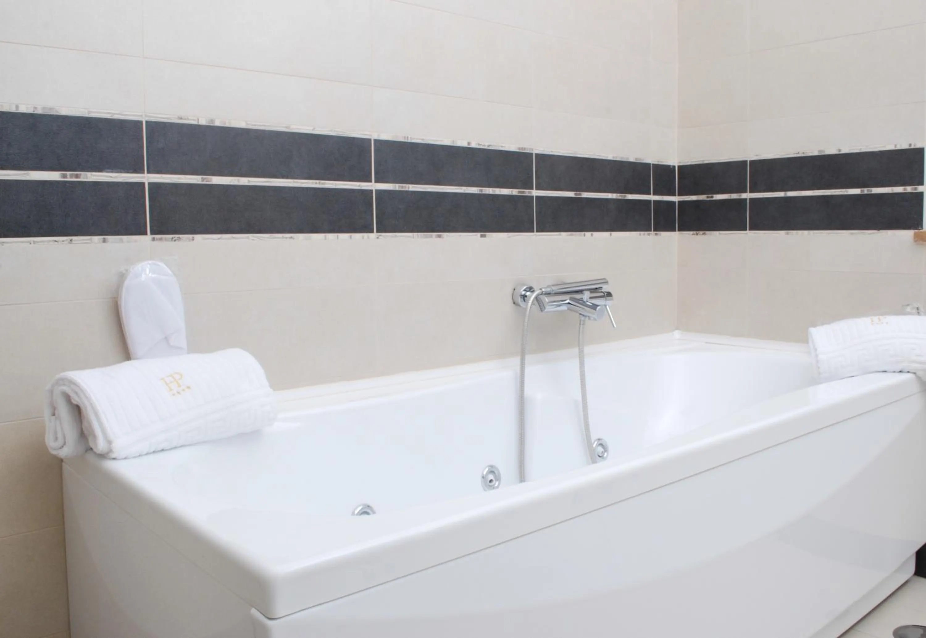 Bathroom in Hotel Premiere