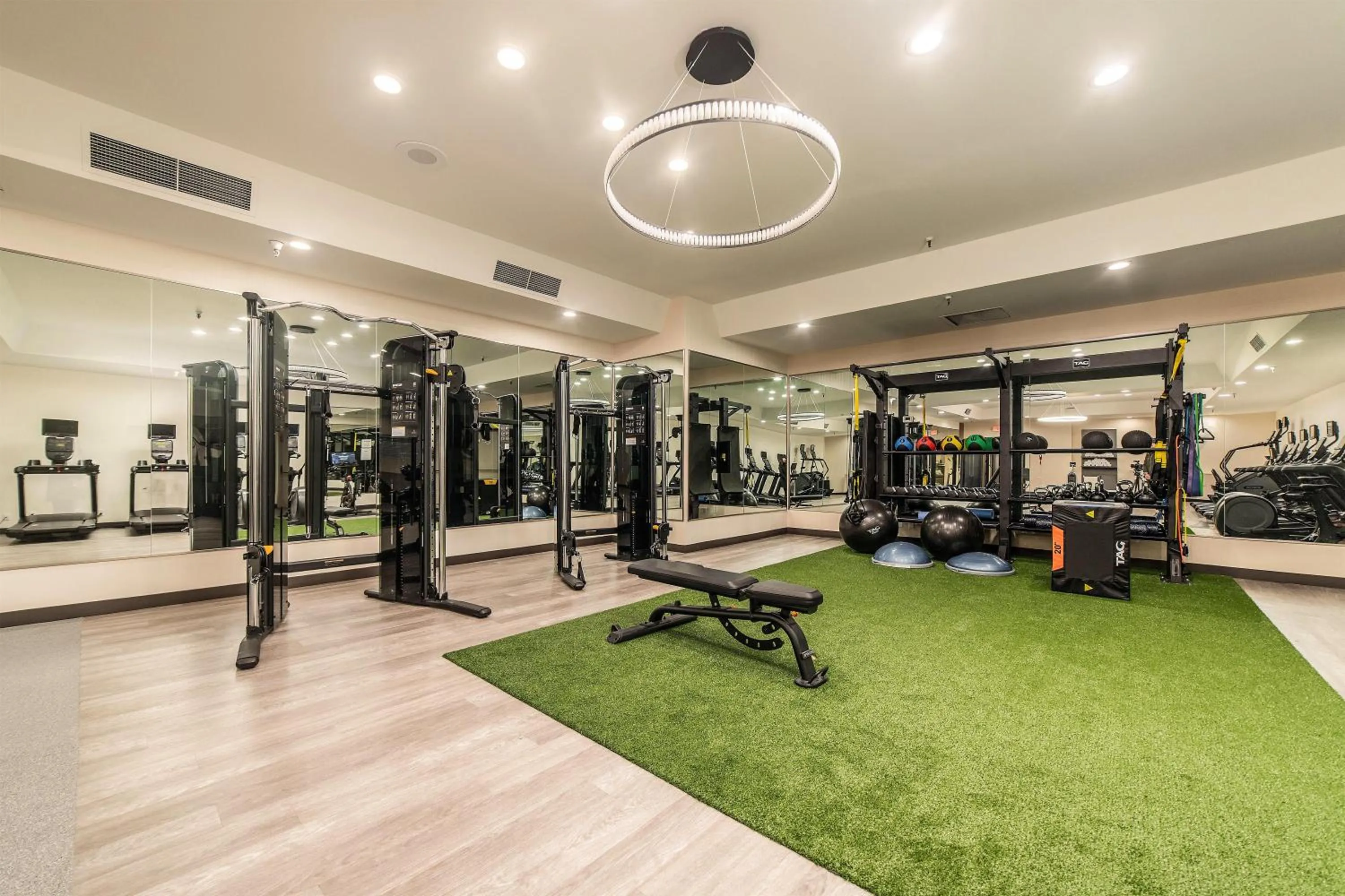 Fitness centre/facilities in Hilton Garden Inn Clackamas Portland