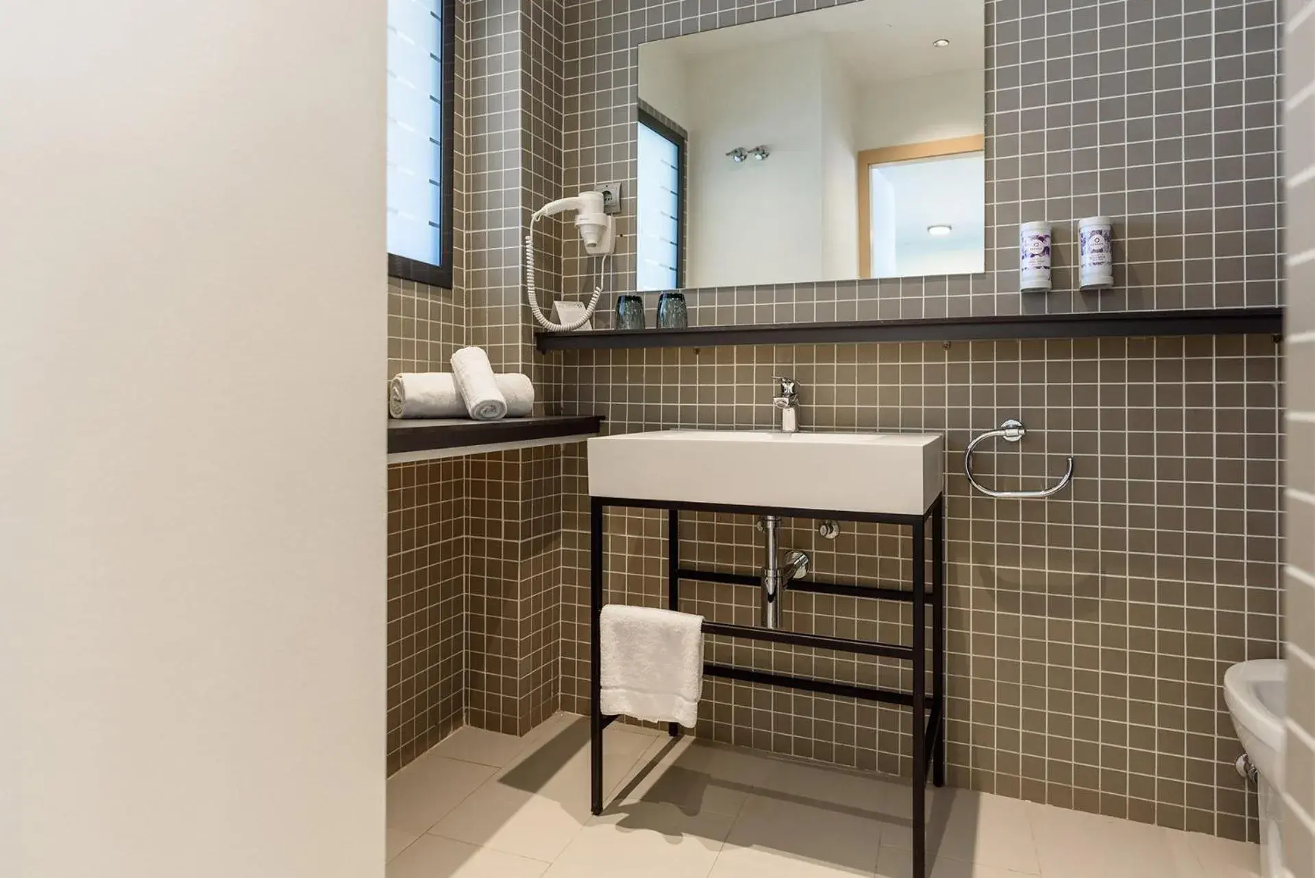 Twin Room with Sea View in FERGUS Cap Roig Twin Room with Sea View in FERGUS Cap Roig