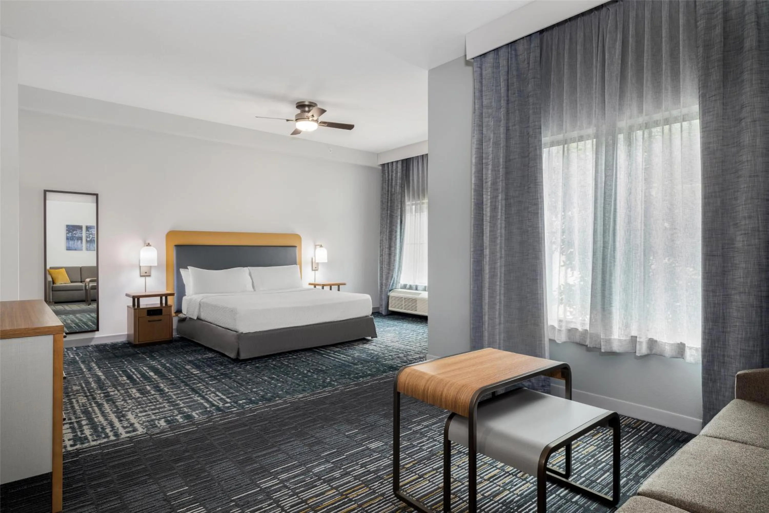 Living room, Bed in Homewood Suites by Hilton Slidell