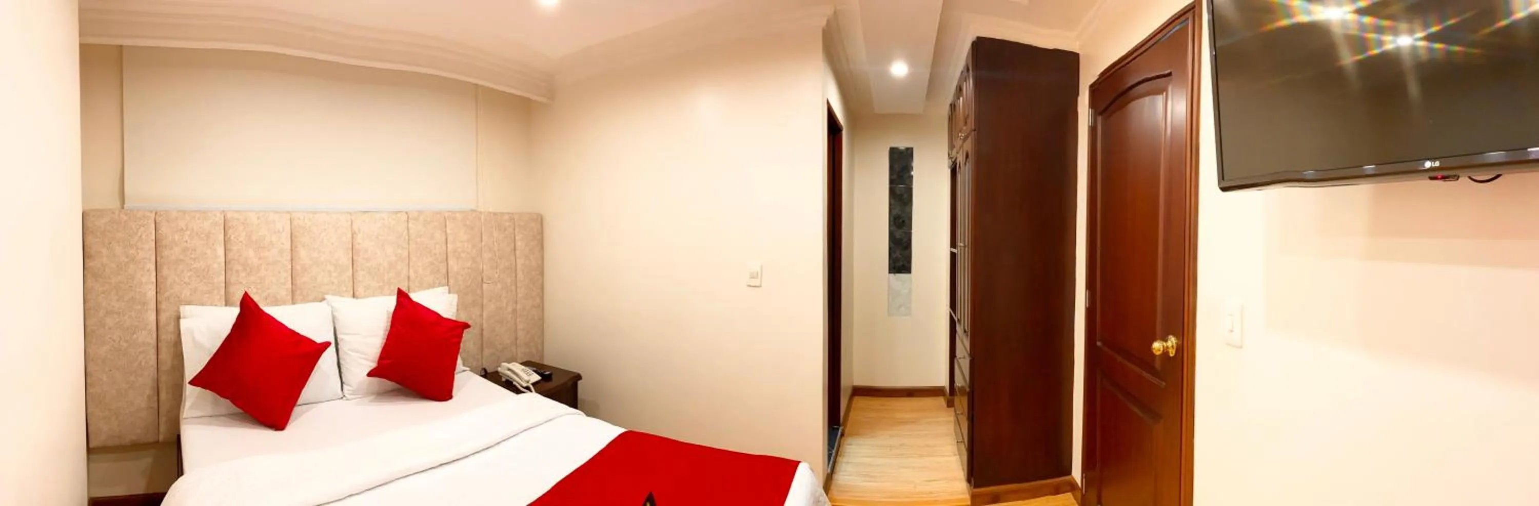 Bed in Hotel Fontibon