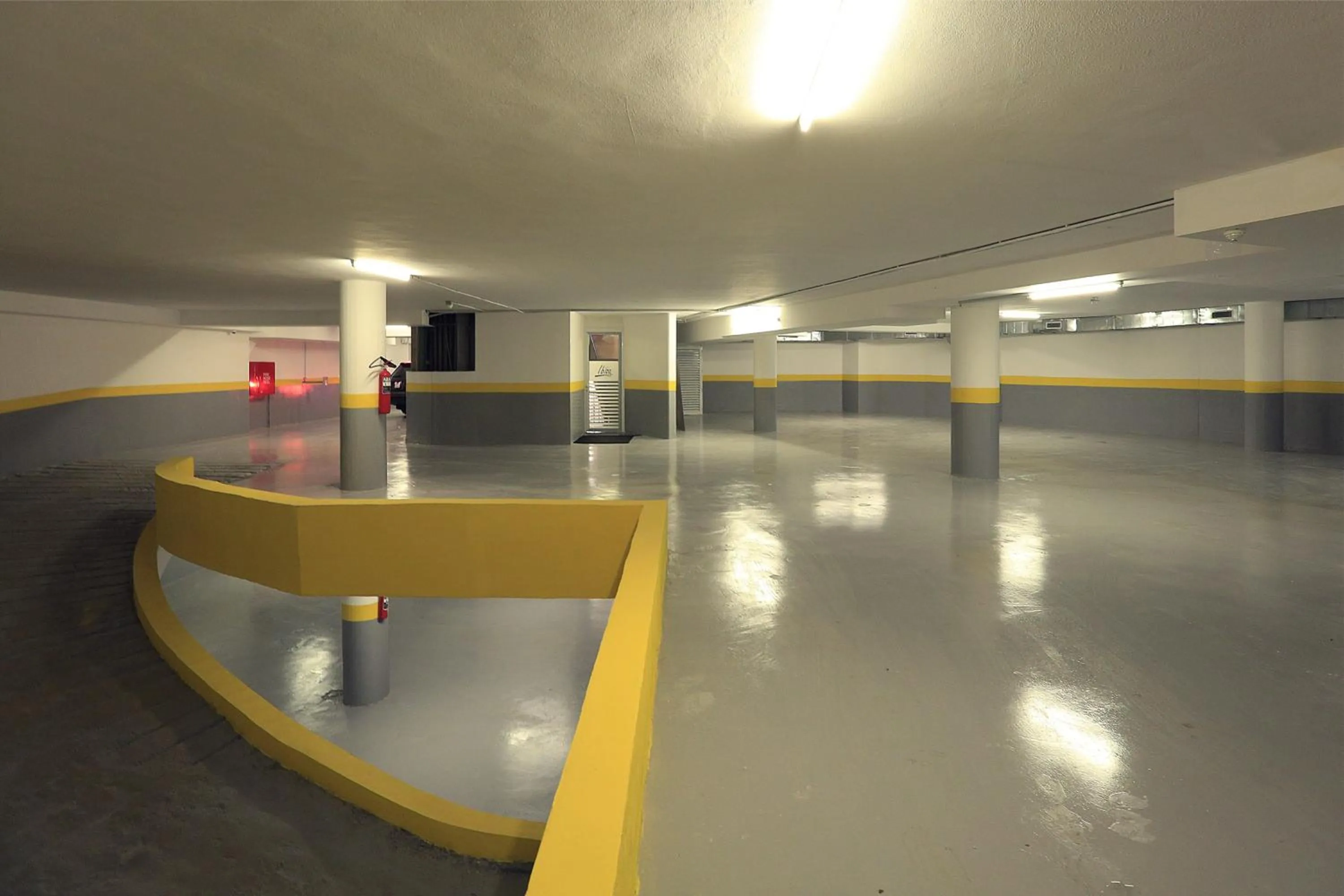 Parking in Ibiza Hotel