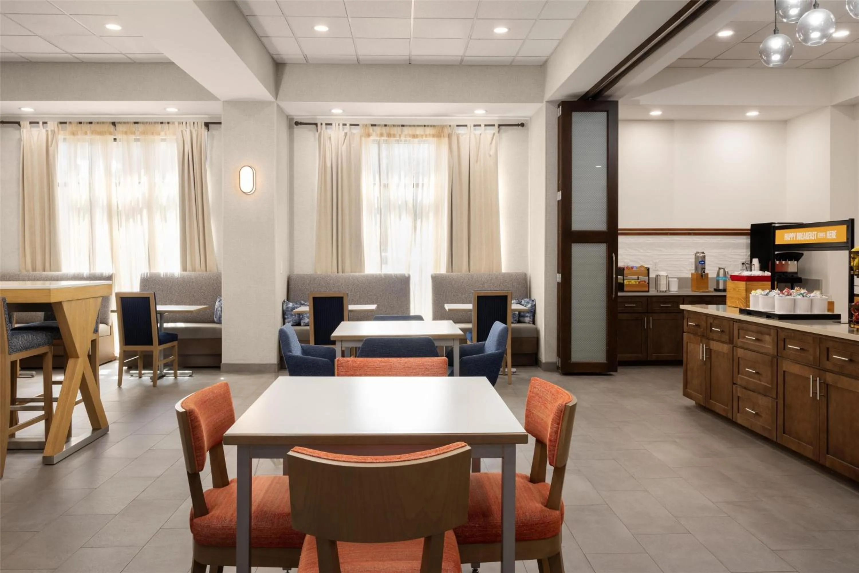 Breakfast in Hampton Inn Williamsburg