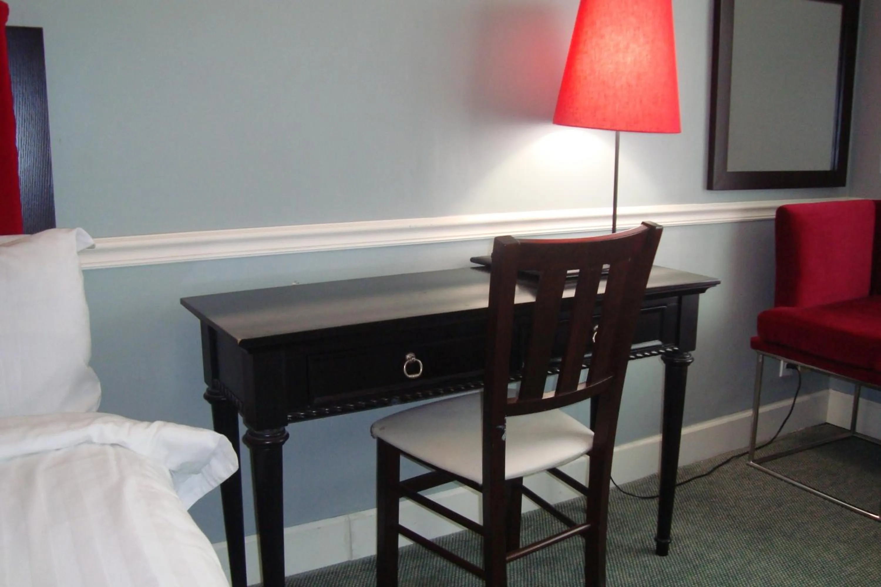 Seating area in Ponce De Leon Hotel