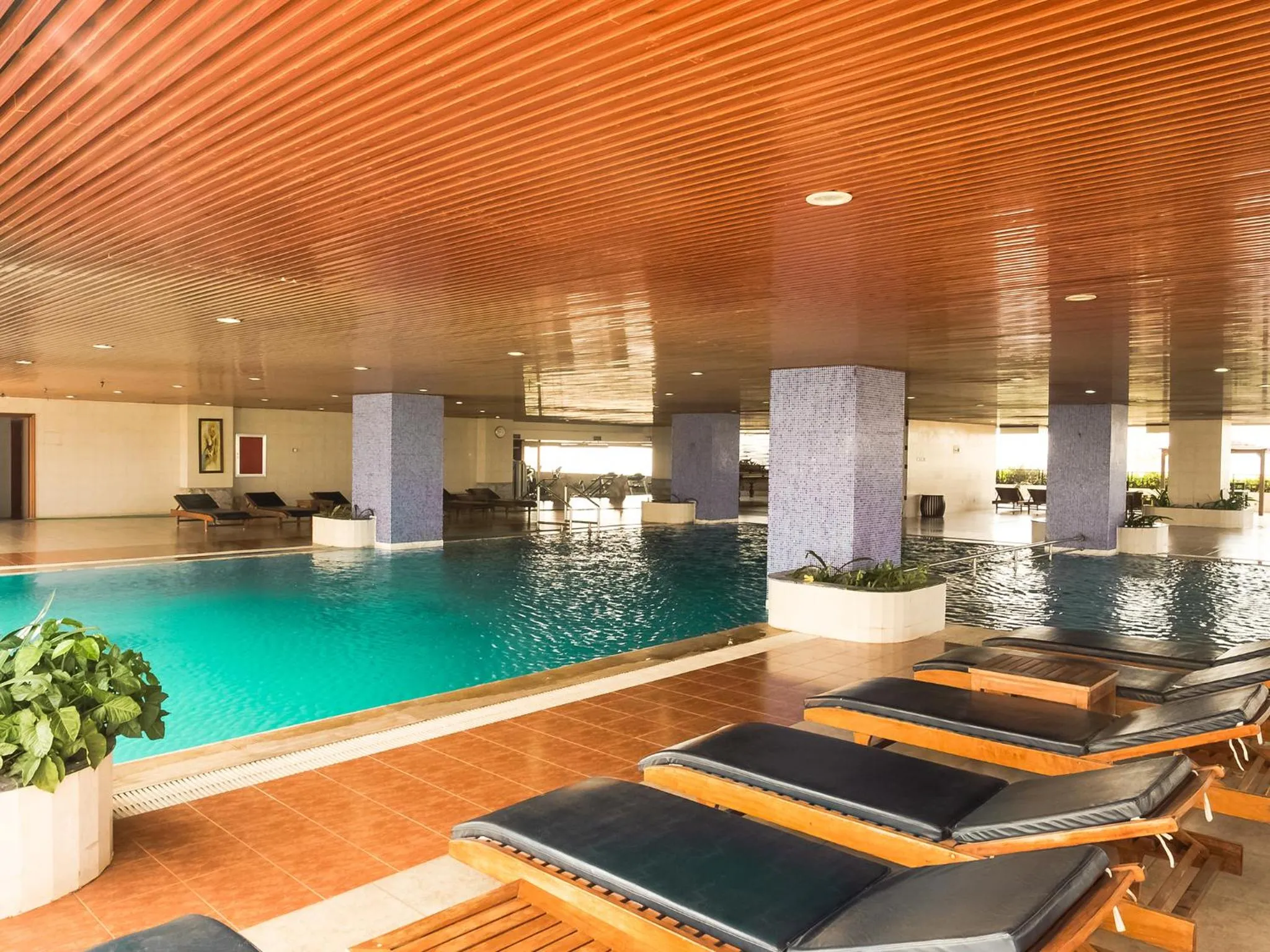 Swimming pool in Don Chan Palace Hotel & Convention