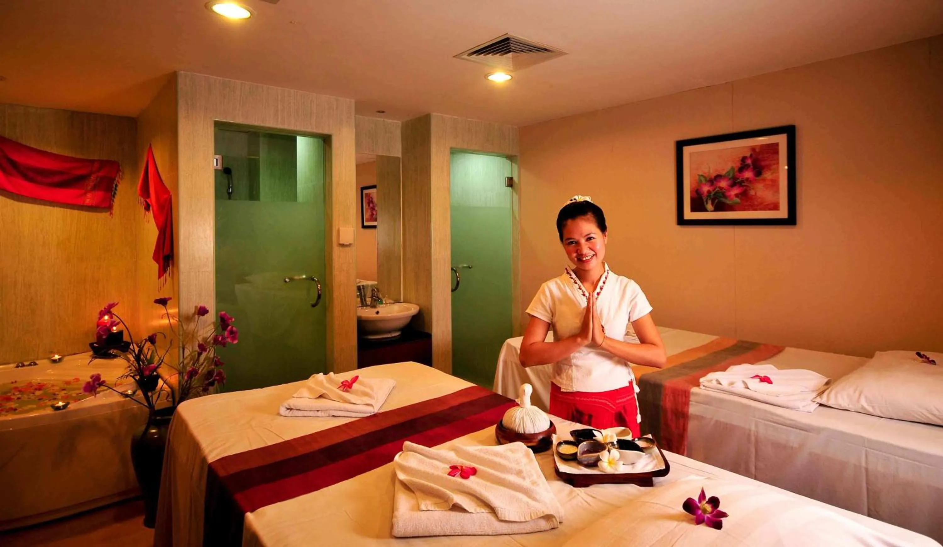 Spa and wellness centre/facilities, Bed in Don Chan Palace Hotel & Convention