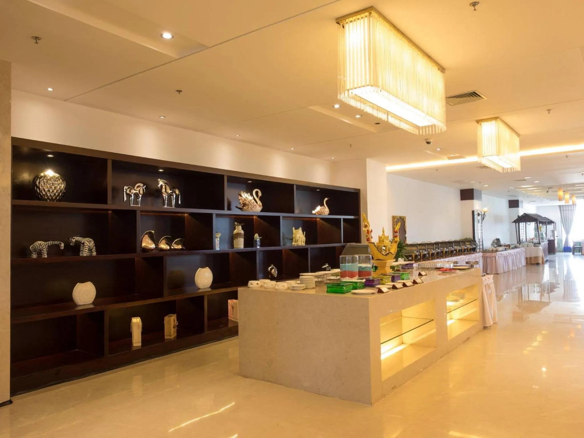 Restaurant/places to eat in Don Chan Palace Hotel & Convention