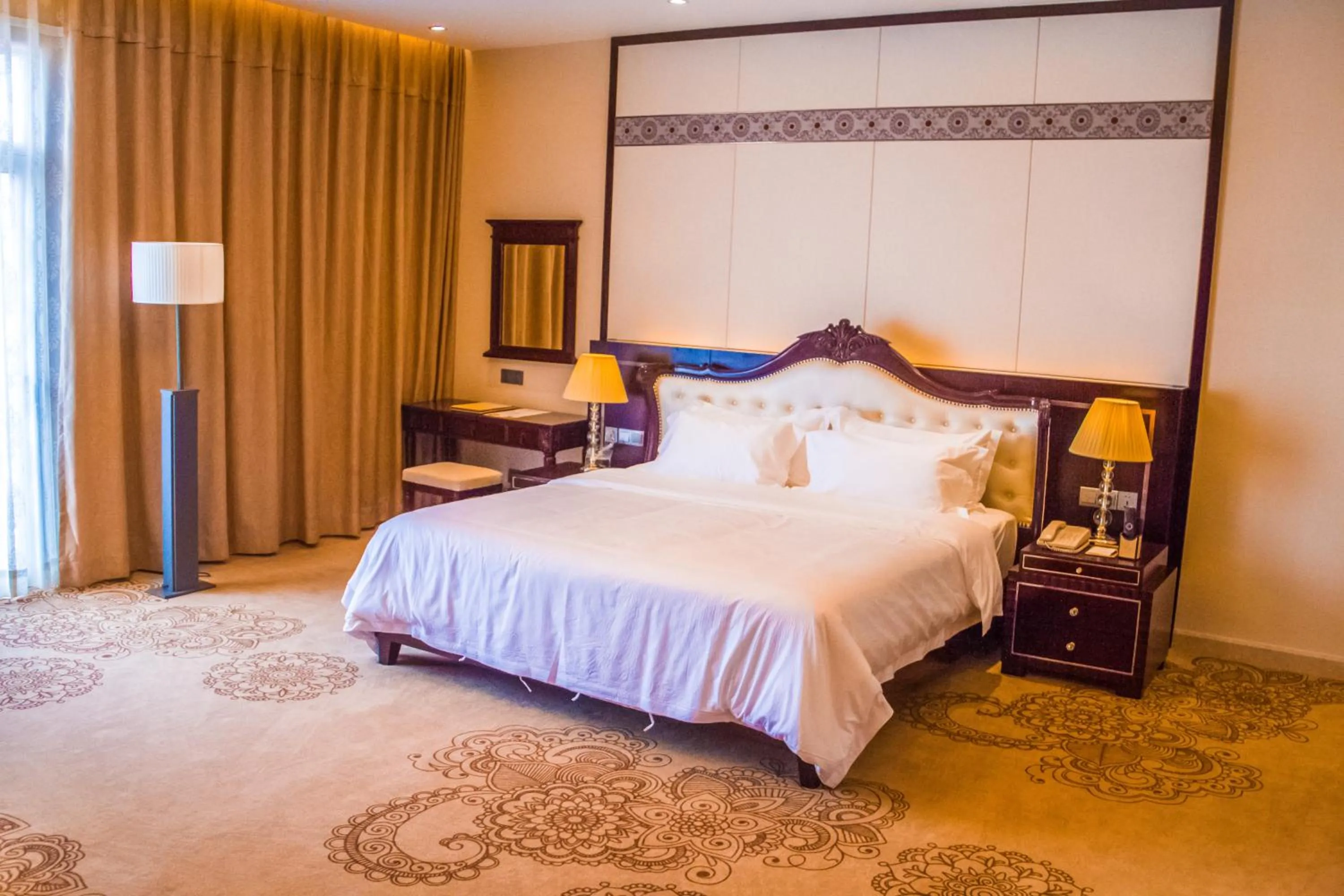 Bed in Don Chan Palace Hotel & Convention