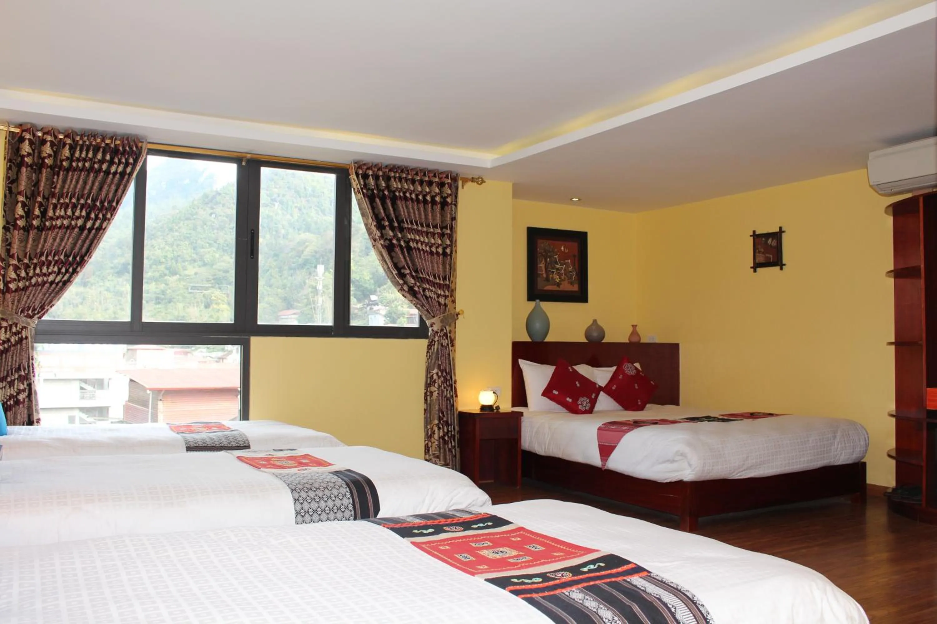 Bedroom, Bed in Anise Sapa Hotel