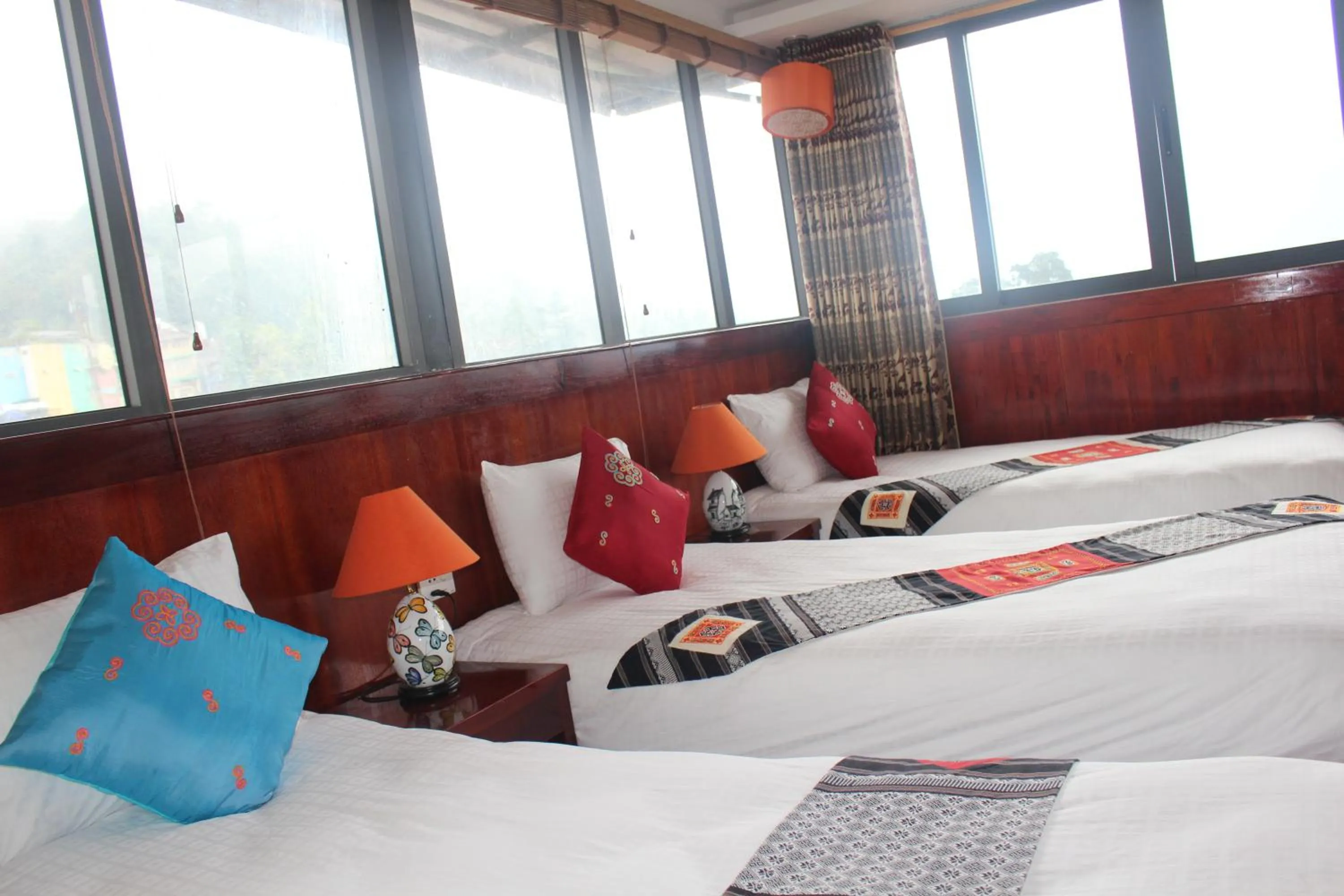 Photo of the whole room, Bed in Anise Sapa Hotel