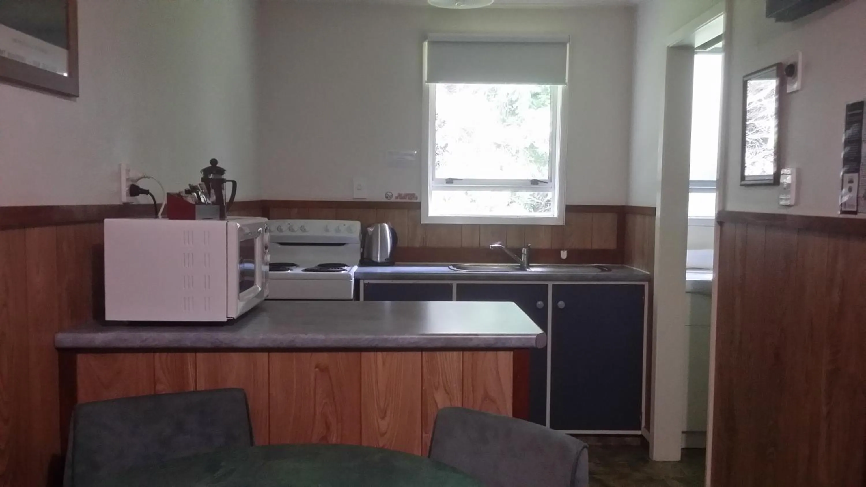 Day in Fairy Springs Motel