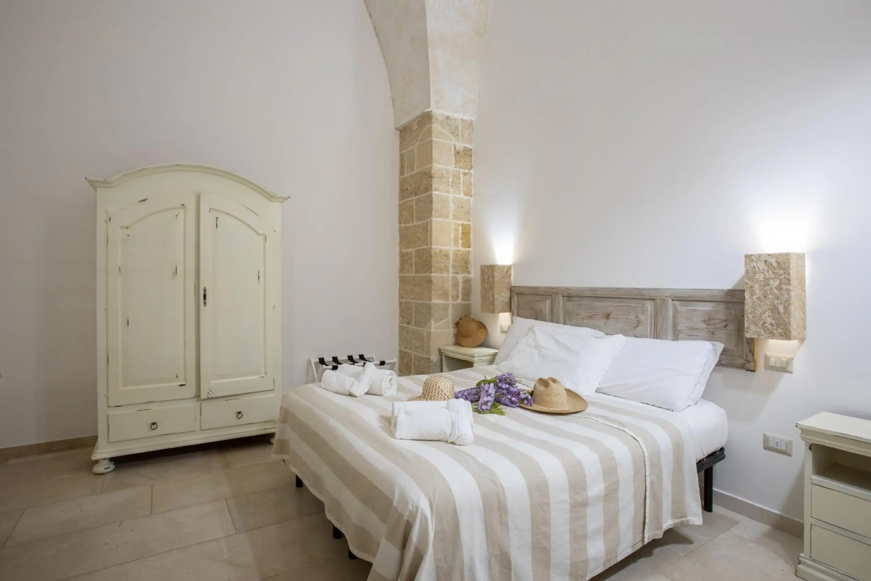 Classic Quadruple Room in Casale Donna Rosa Classic Quadruple Room in Casale Donna Rosa