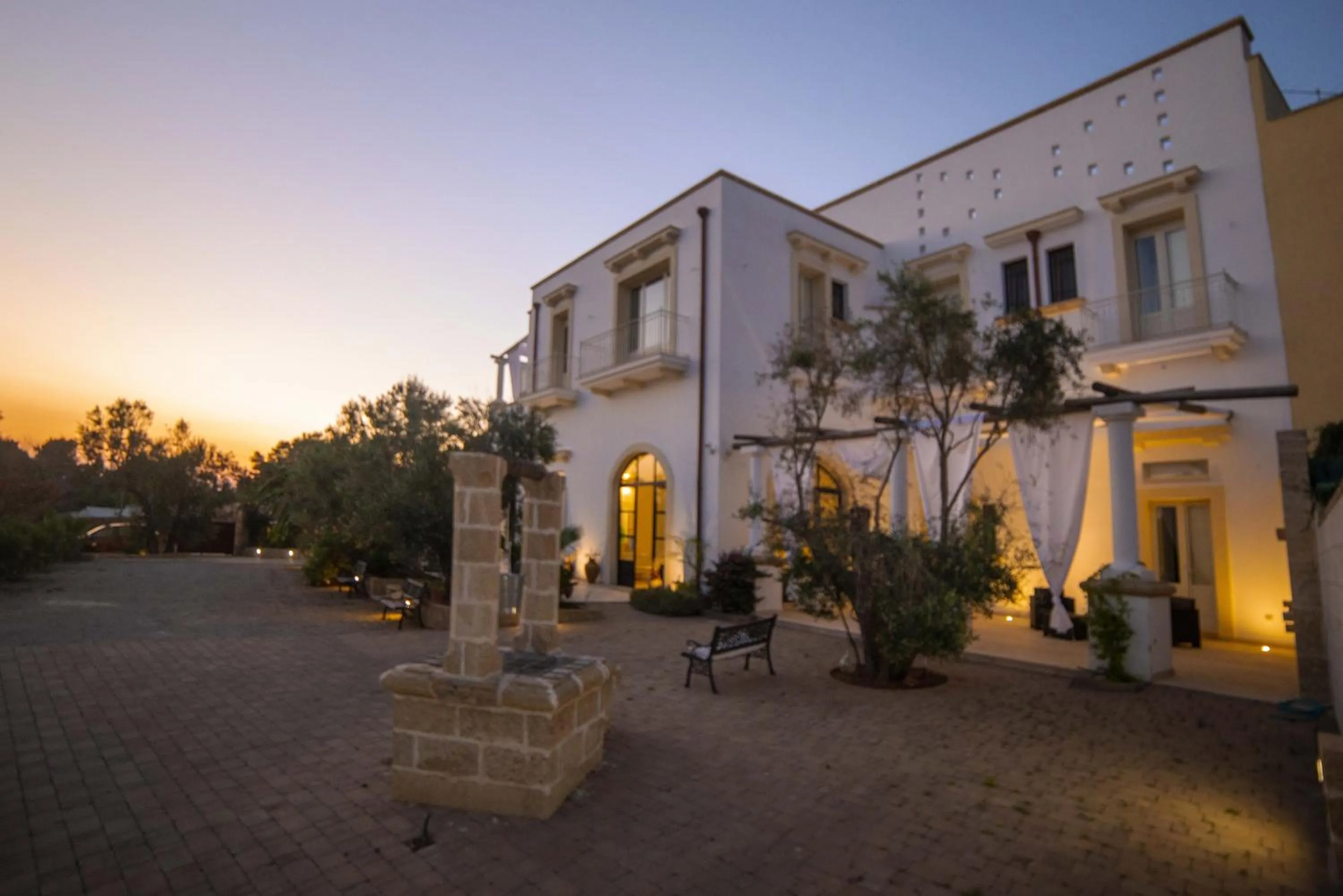 Property building in Casale Donna Rosa