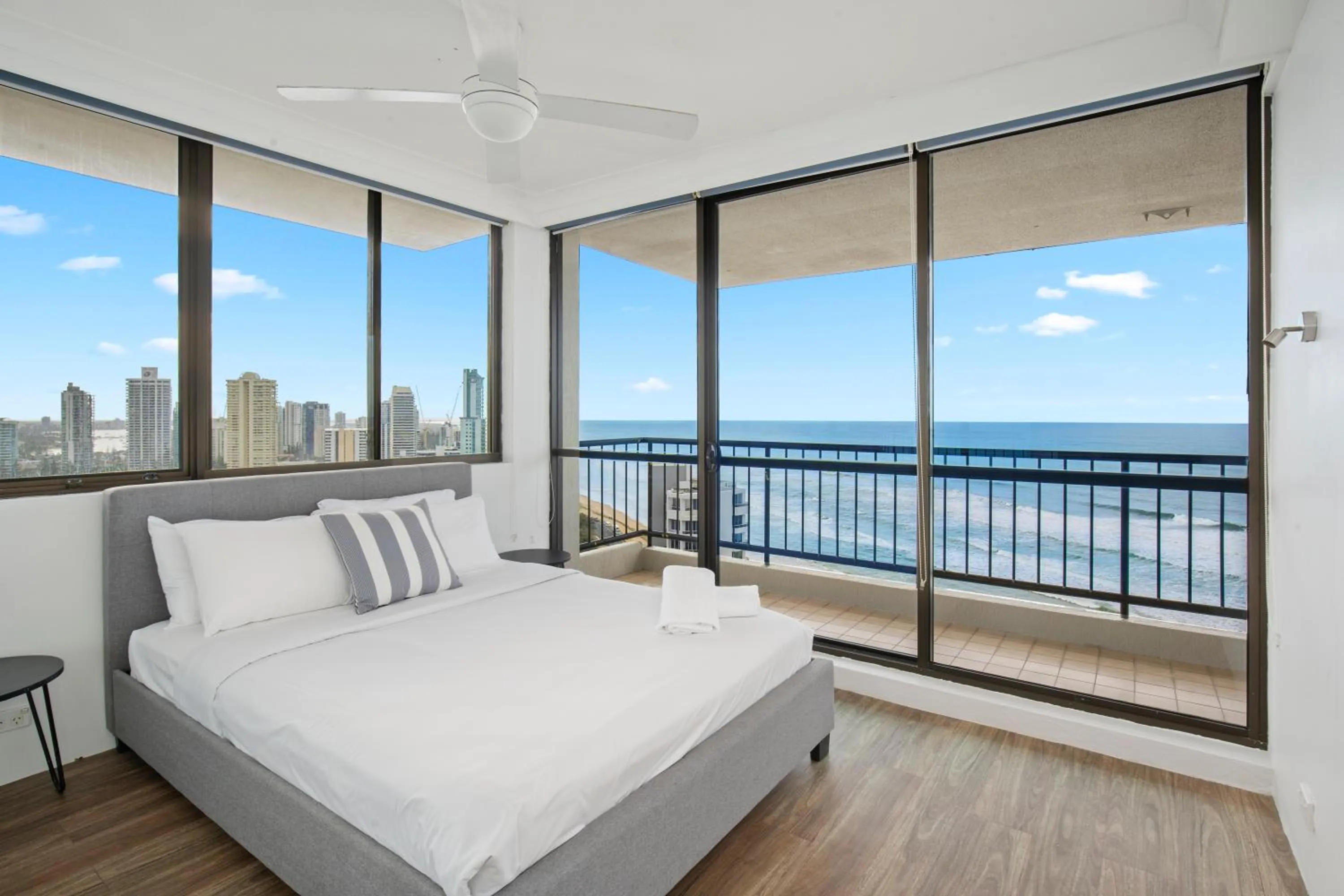 Bed in Capricorn One Beachside Holiday Apartments - Official