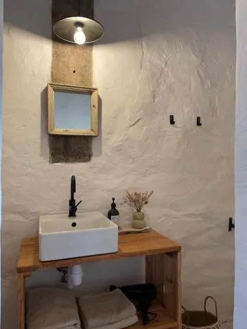 Bathroom in Dominio Vale Flores
