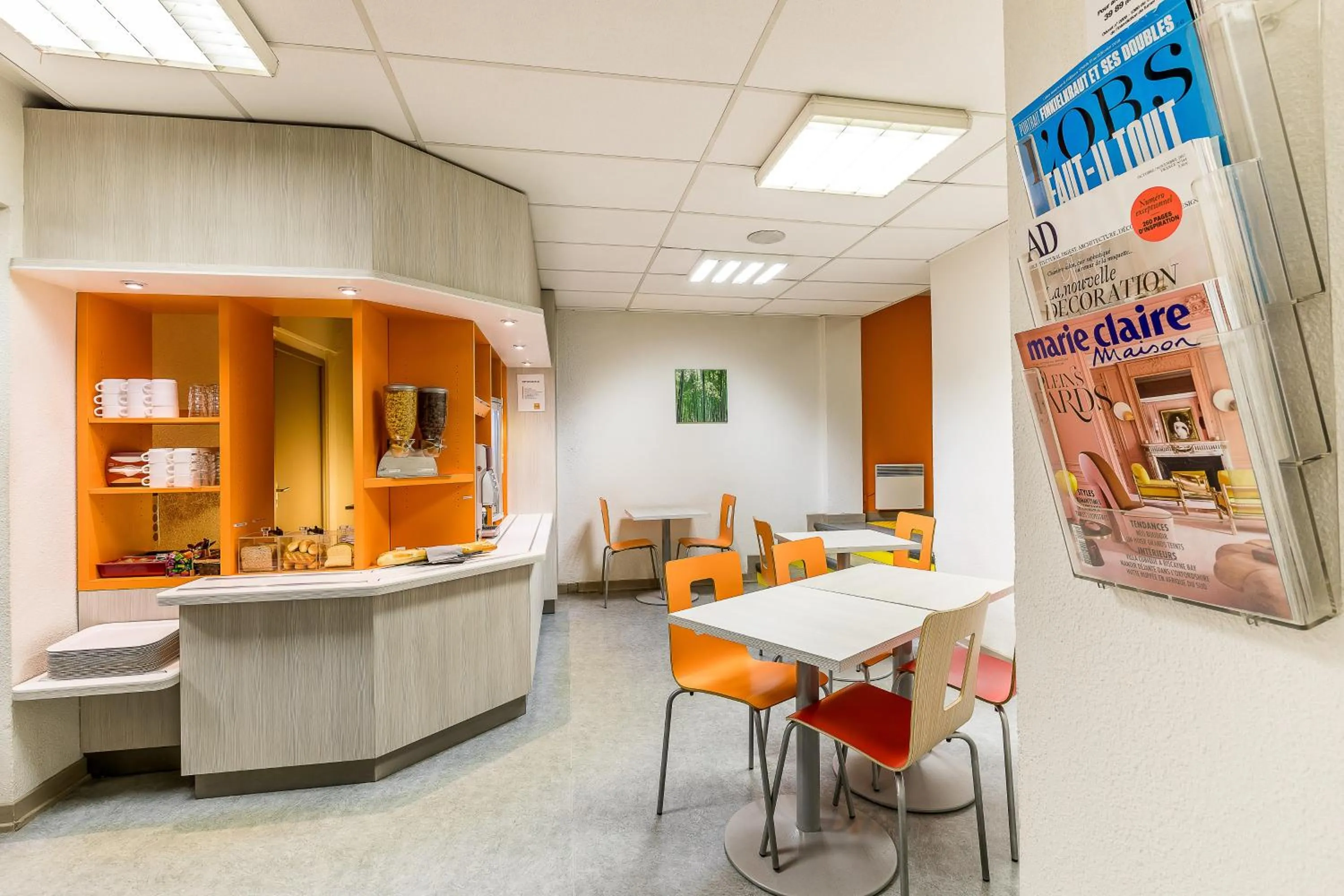 Restaurant/places to eat in Hôtel de L'UNIVERS LILLE