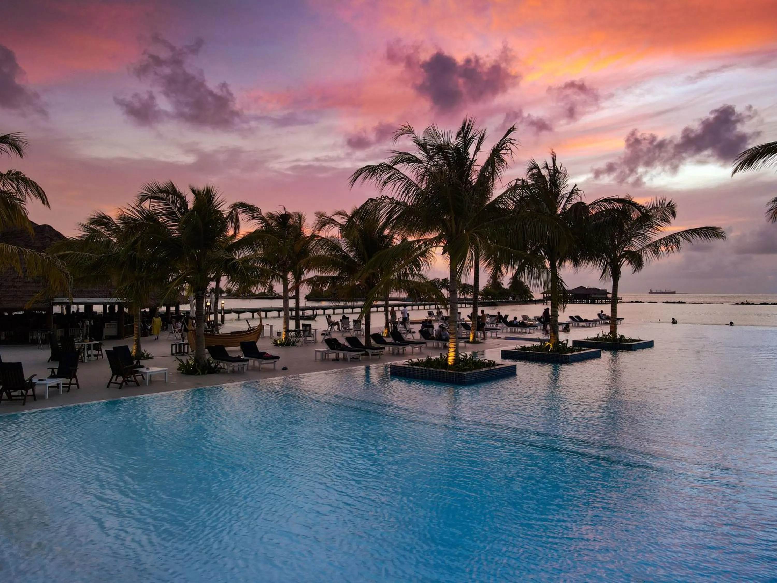 Swimming pool in Villa Nautica Paradise Island Resort