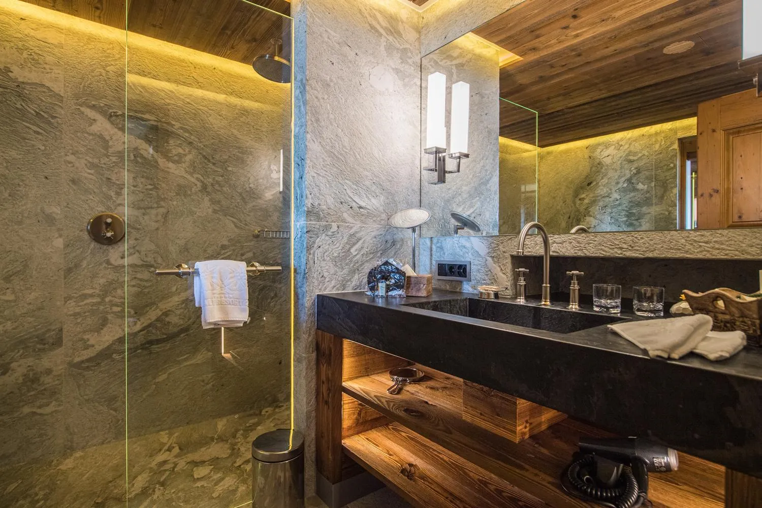 Bathroom in Riffelalp Resort 2222m Ski-in & Ski-out