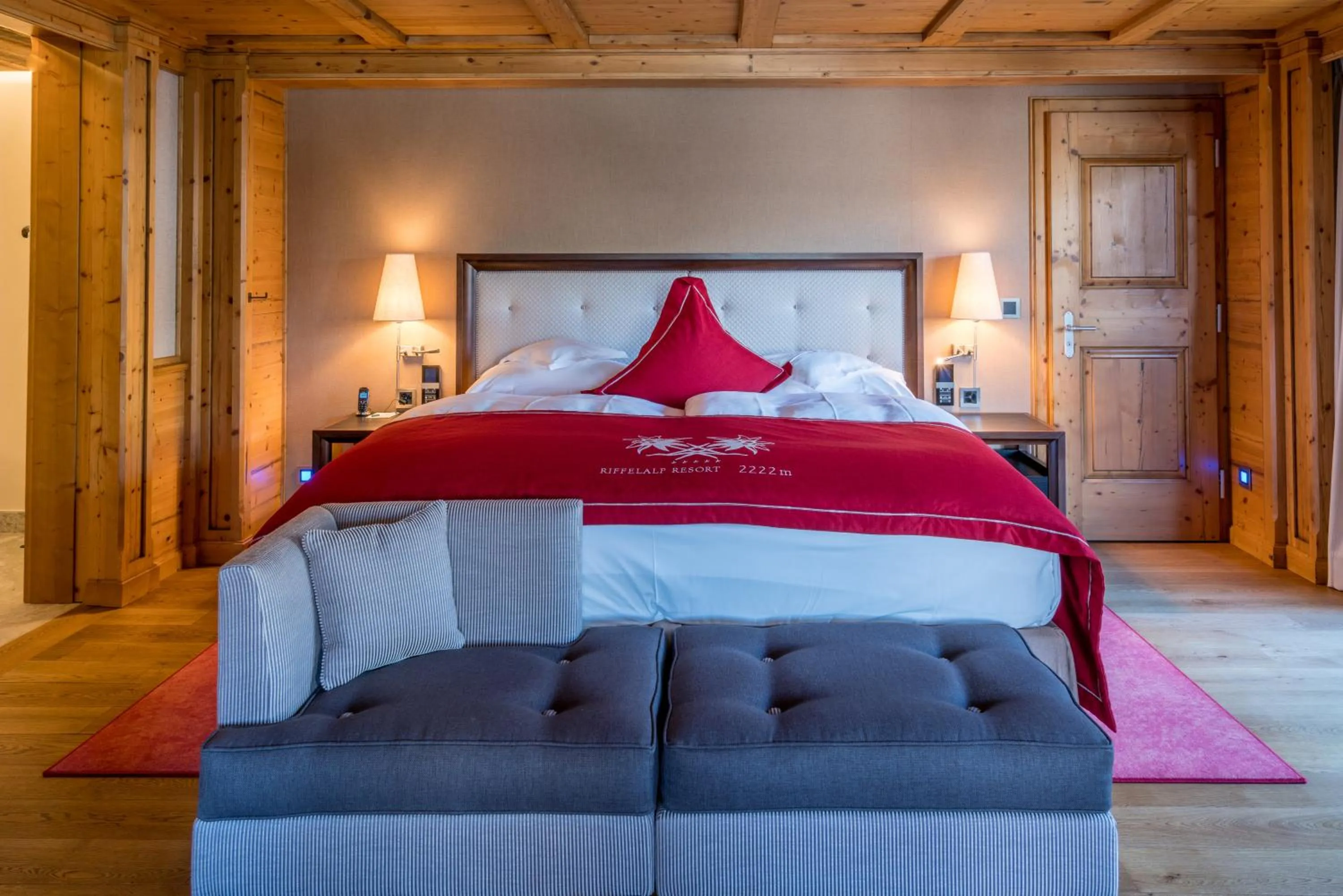 Bed in Riffelalp Resort 2222m Ski-in & Ski-out