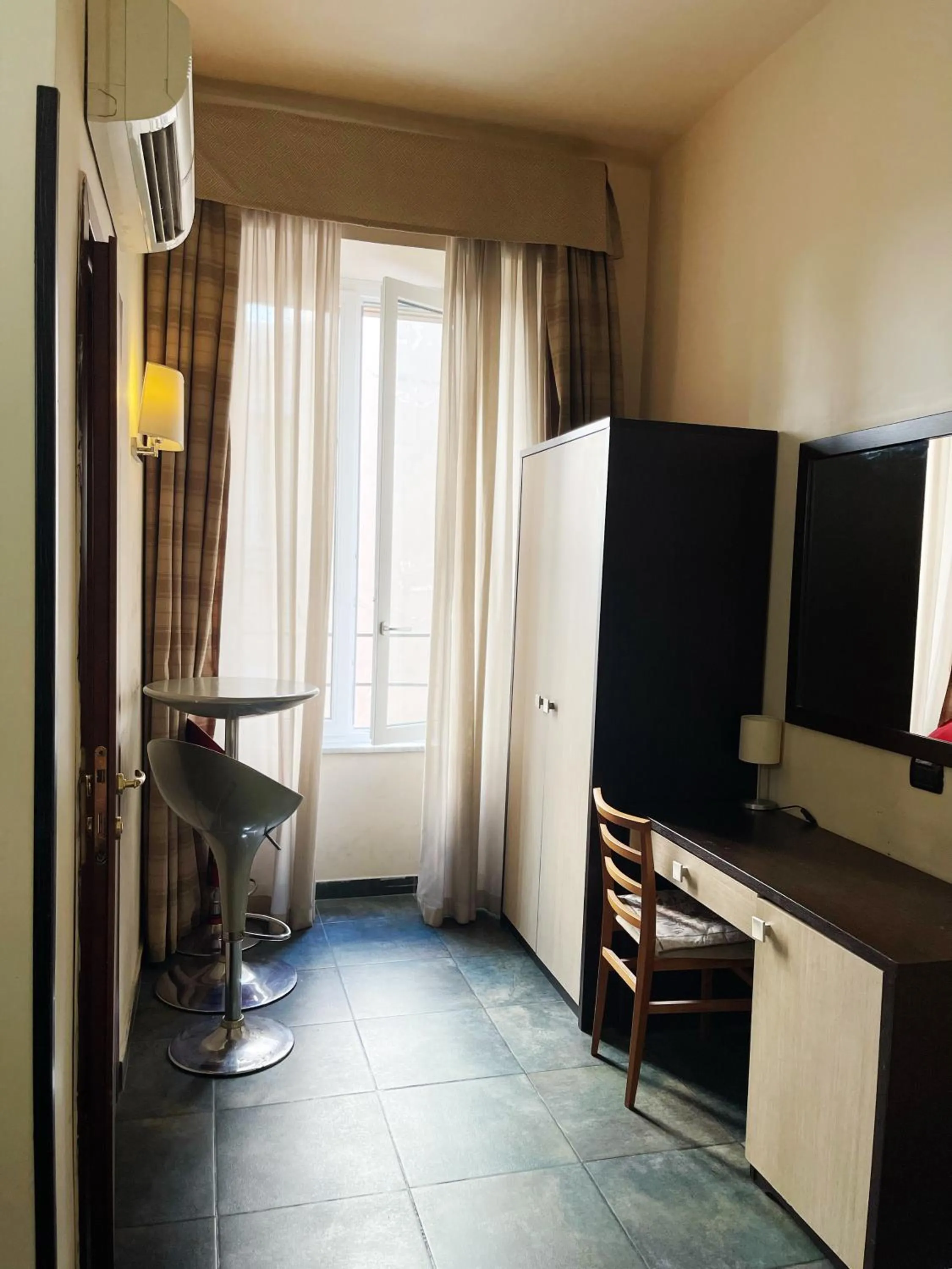 Photo of the whole room in Clarian Affittacamere