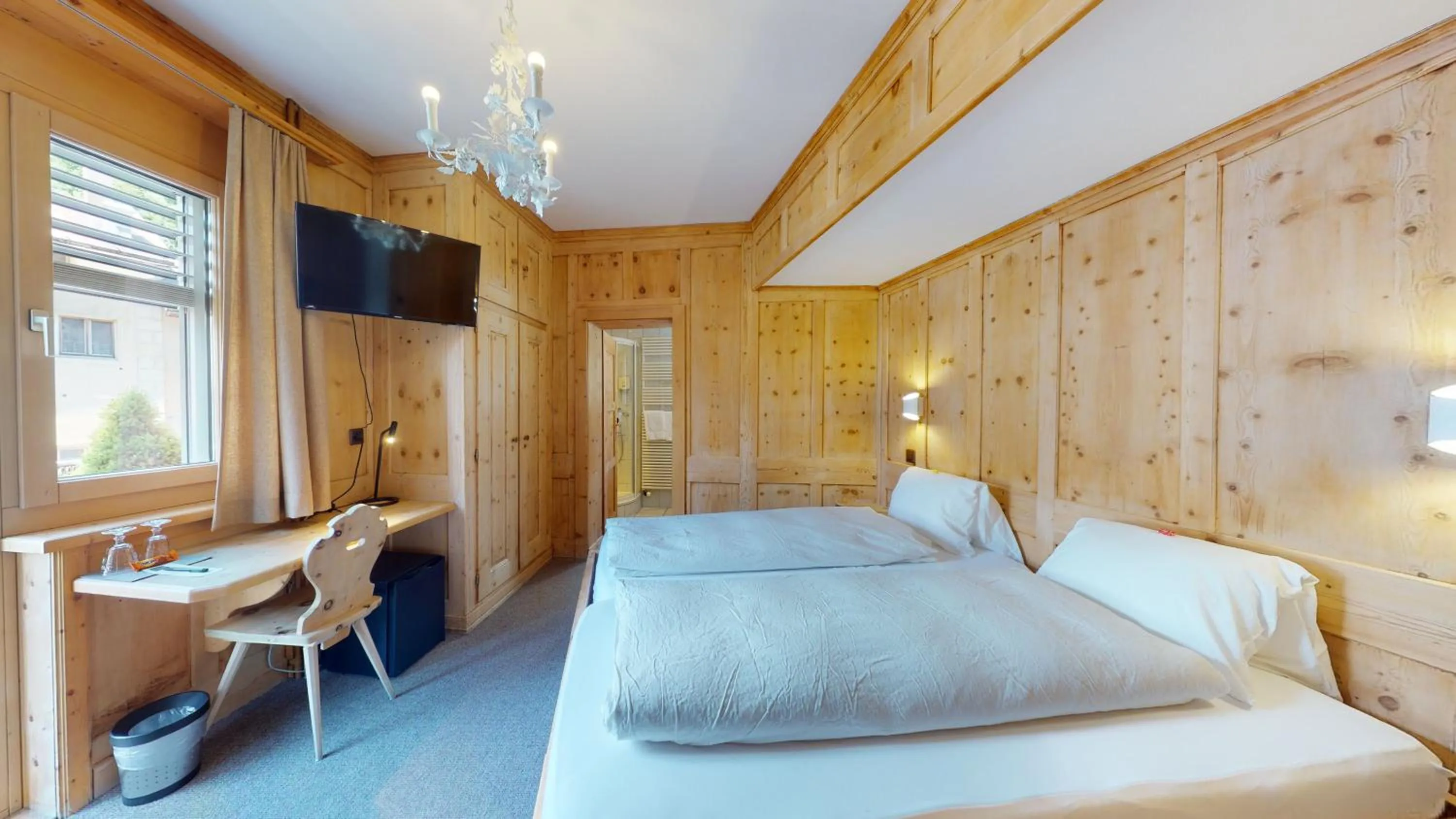 Bedroom in Hotel Traube