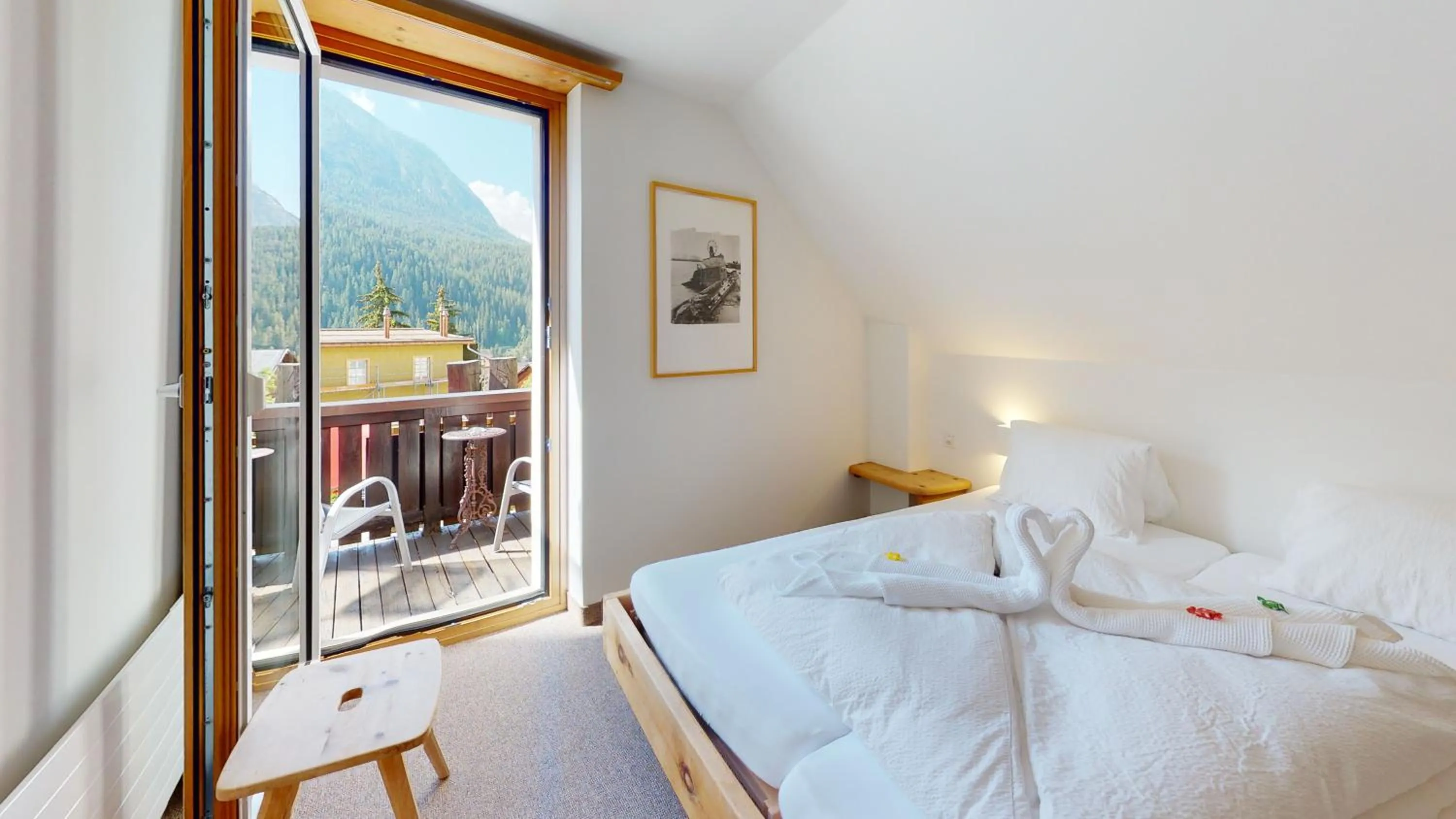 Photo of the whole room in Hotel Traube