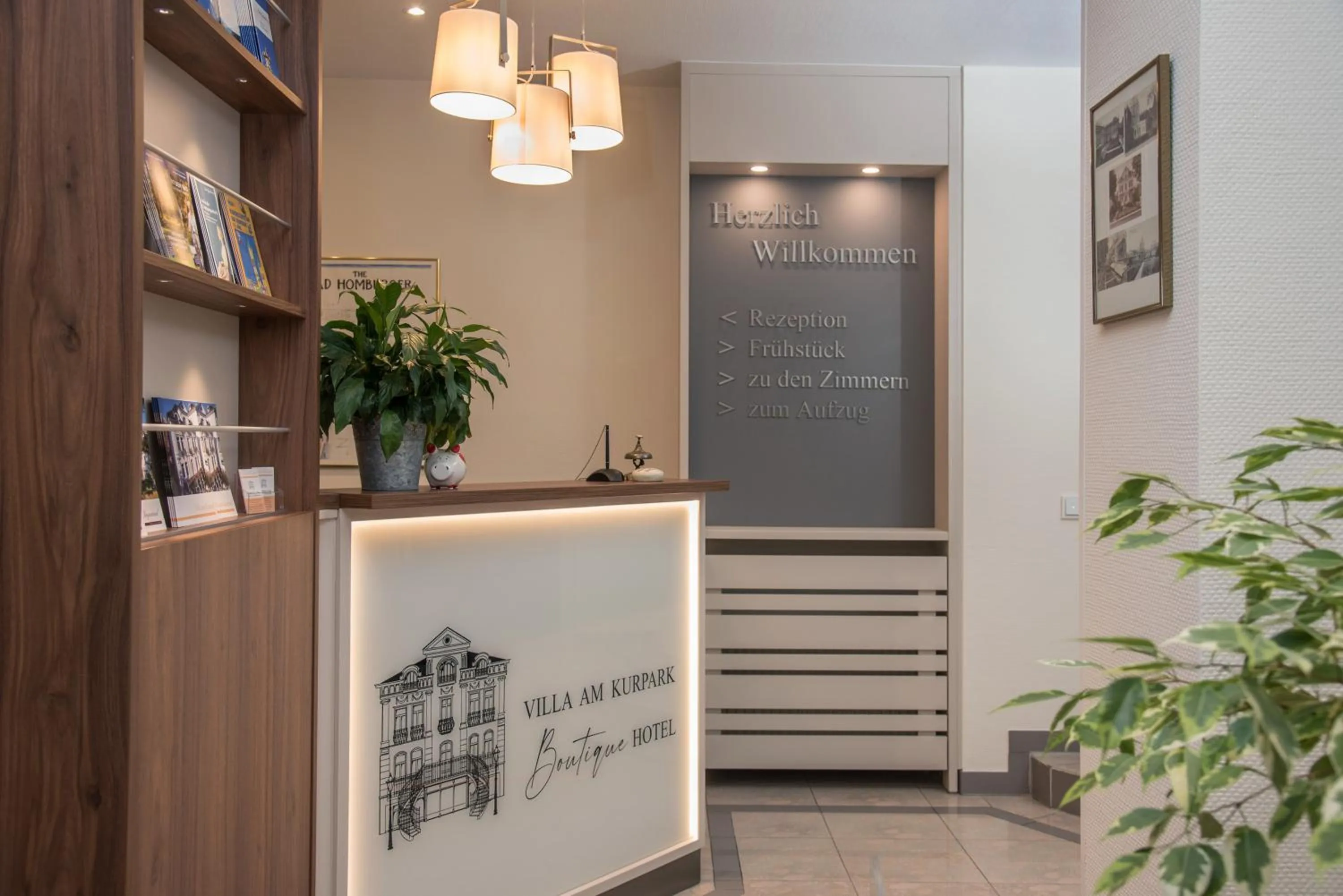 Lobby or reception in Hotel Villa am Kurpark