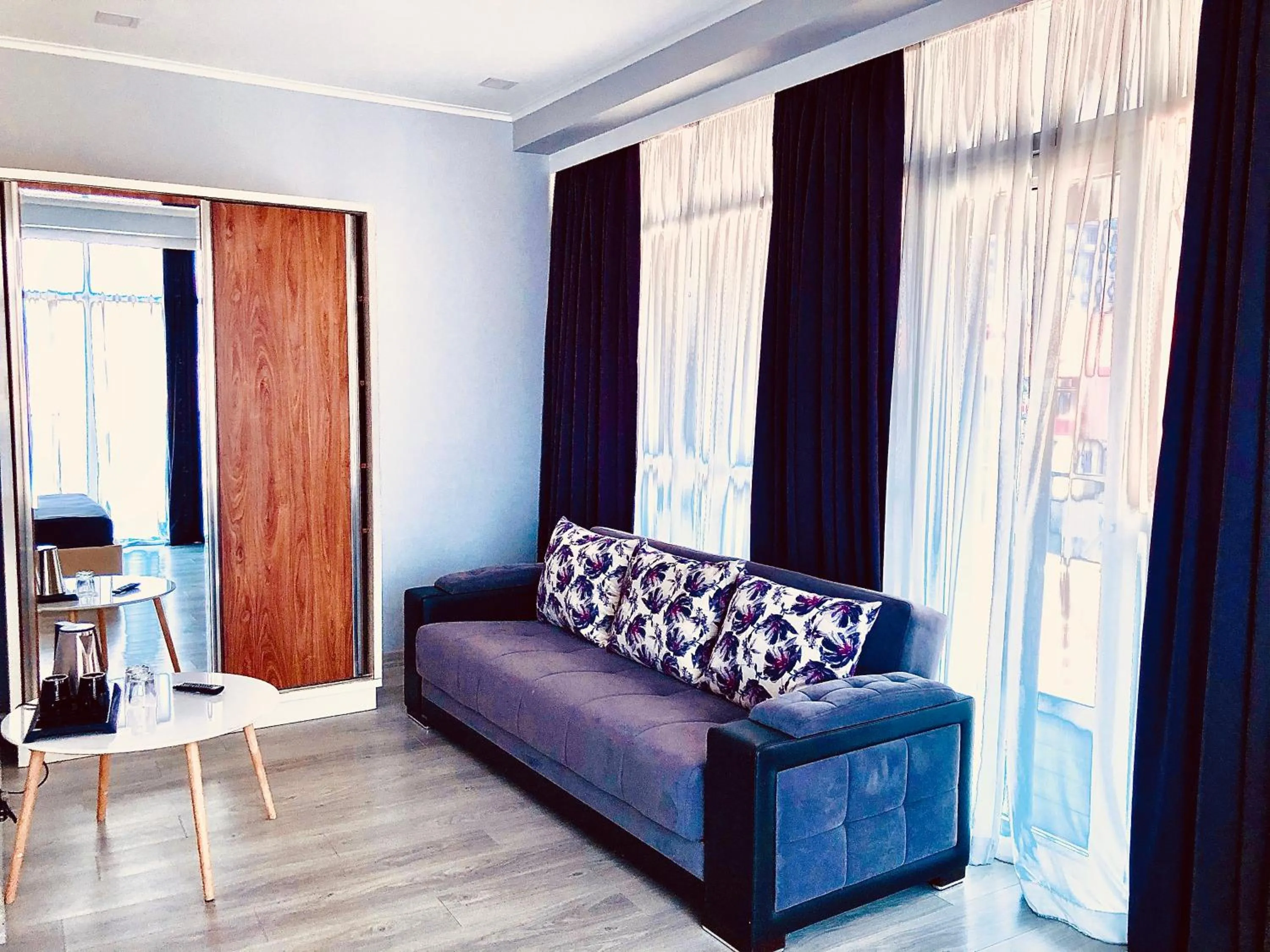 Photo of the whole room in Hotel Tsereteli Palace