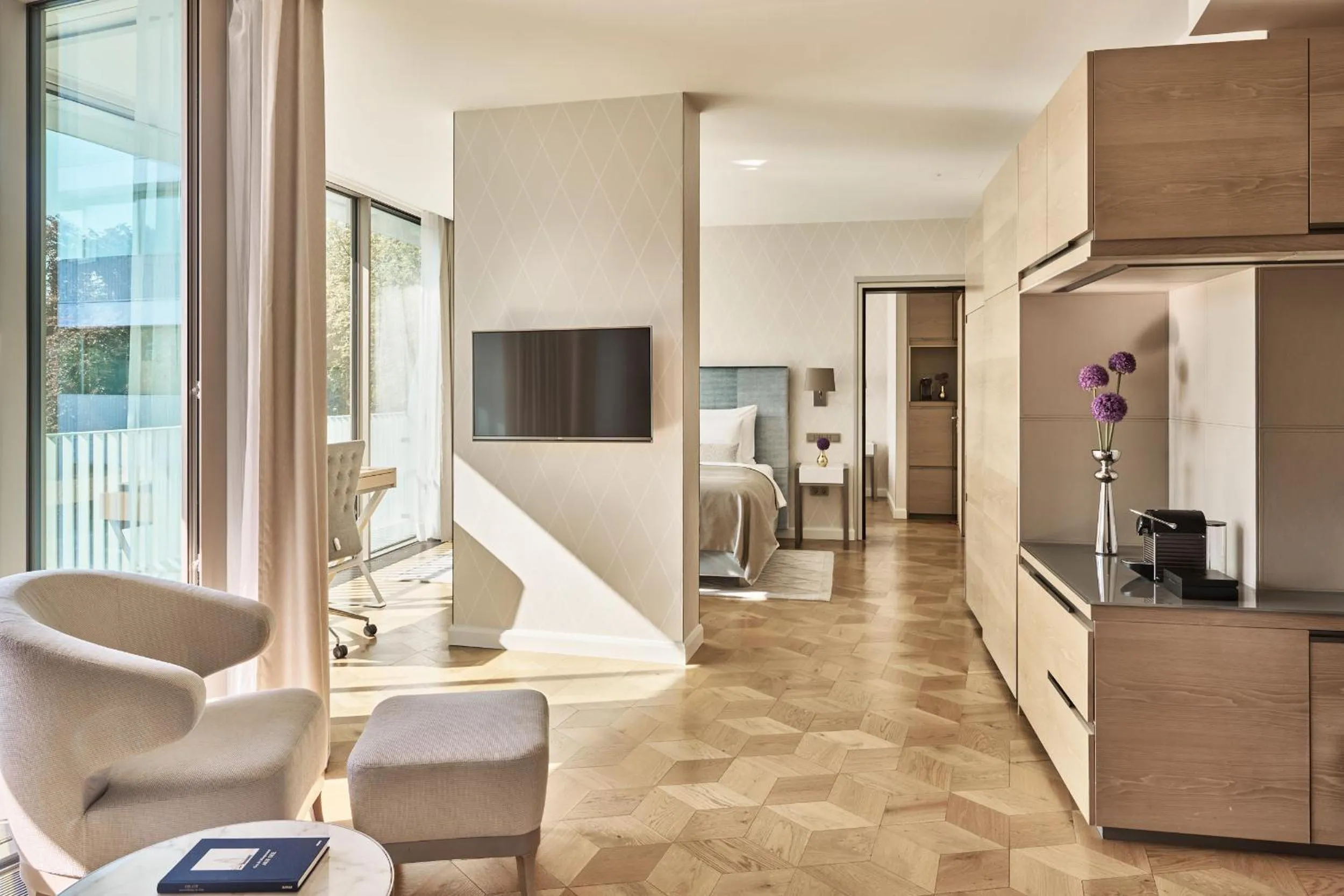 Facility for disabled guests in The Fontenay Hamburg