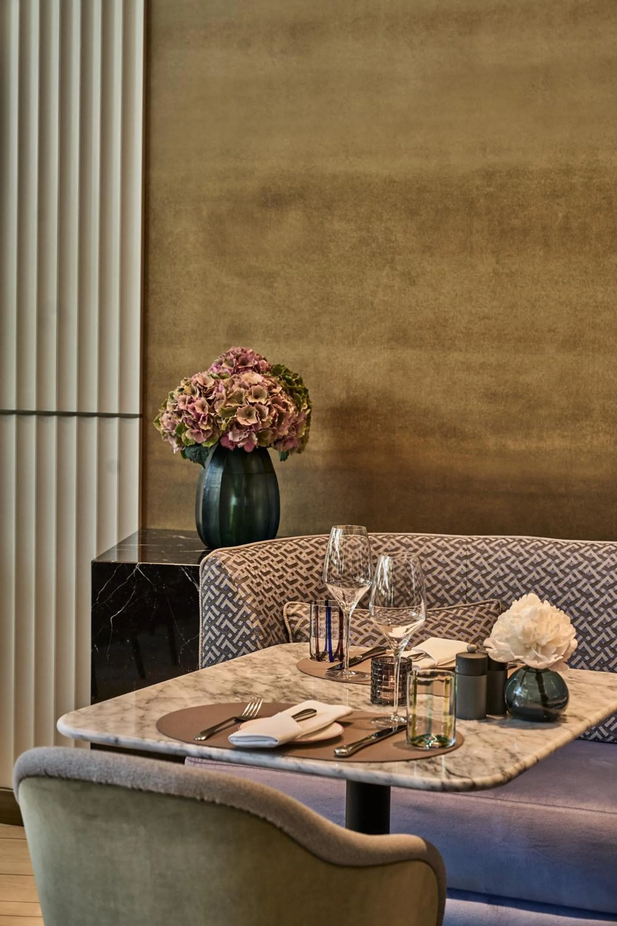 Restaurant/places to eat in The Fontenay Hamburg