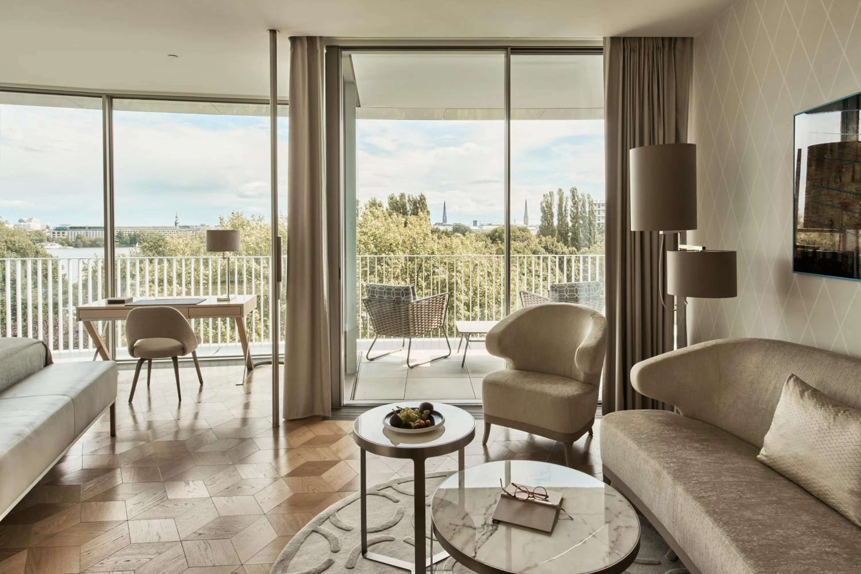 View (from property/room) in The Fontenay Hamburg