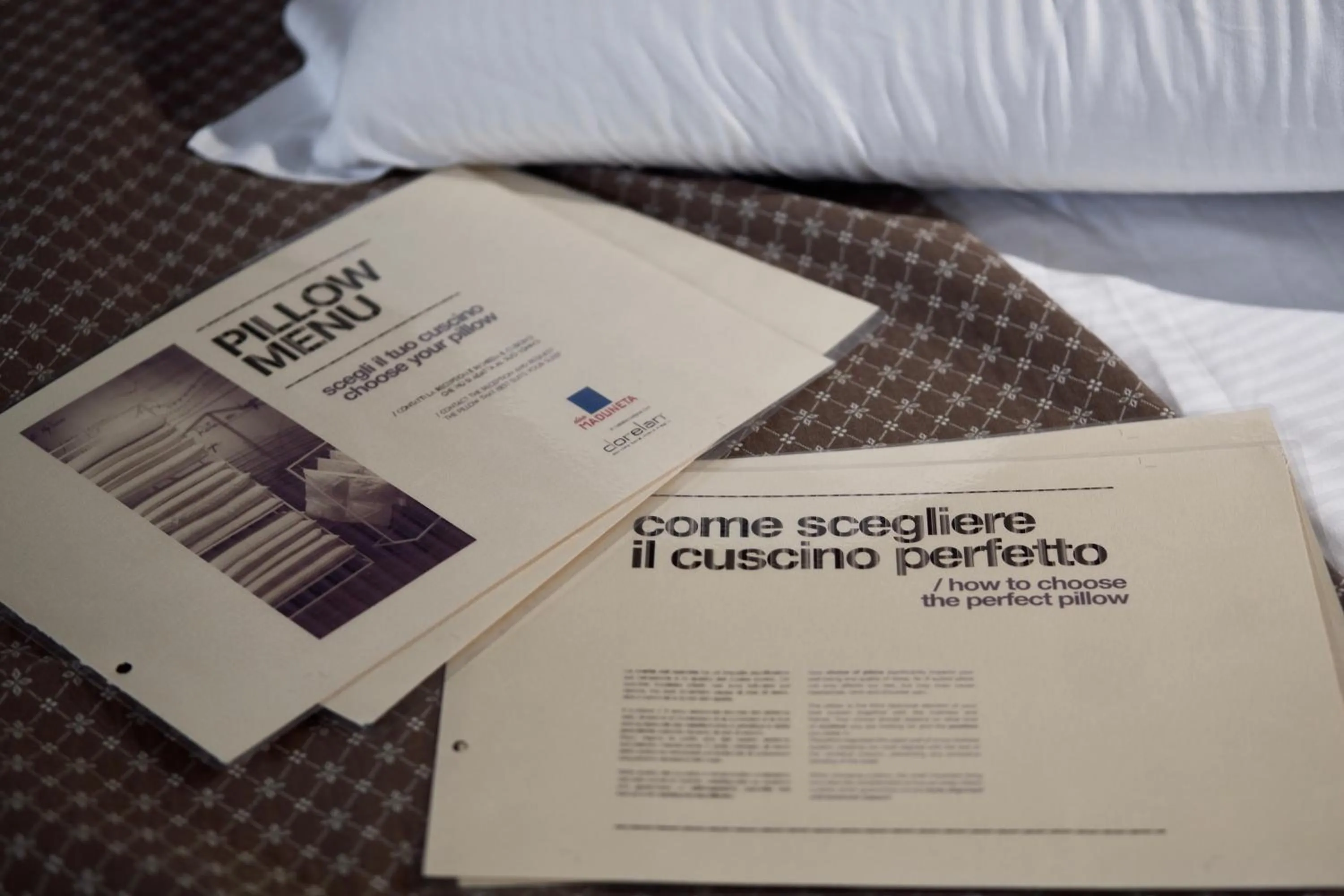 Text overlay in Madüneta 5 Terre