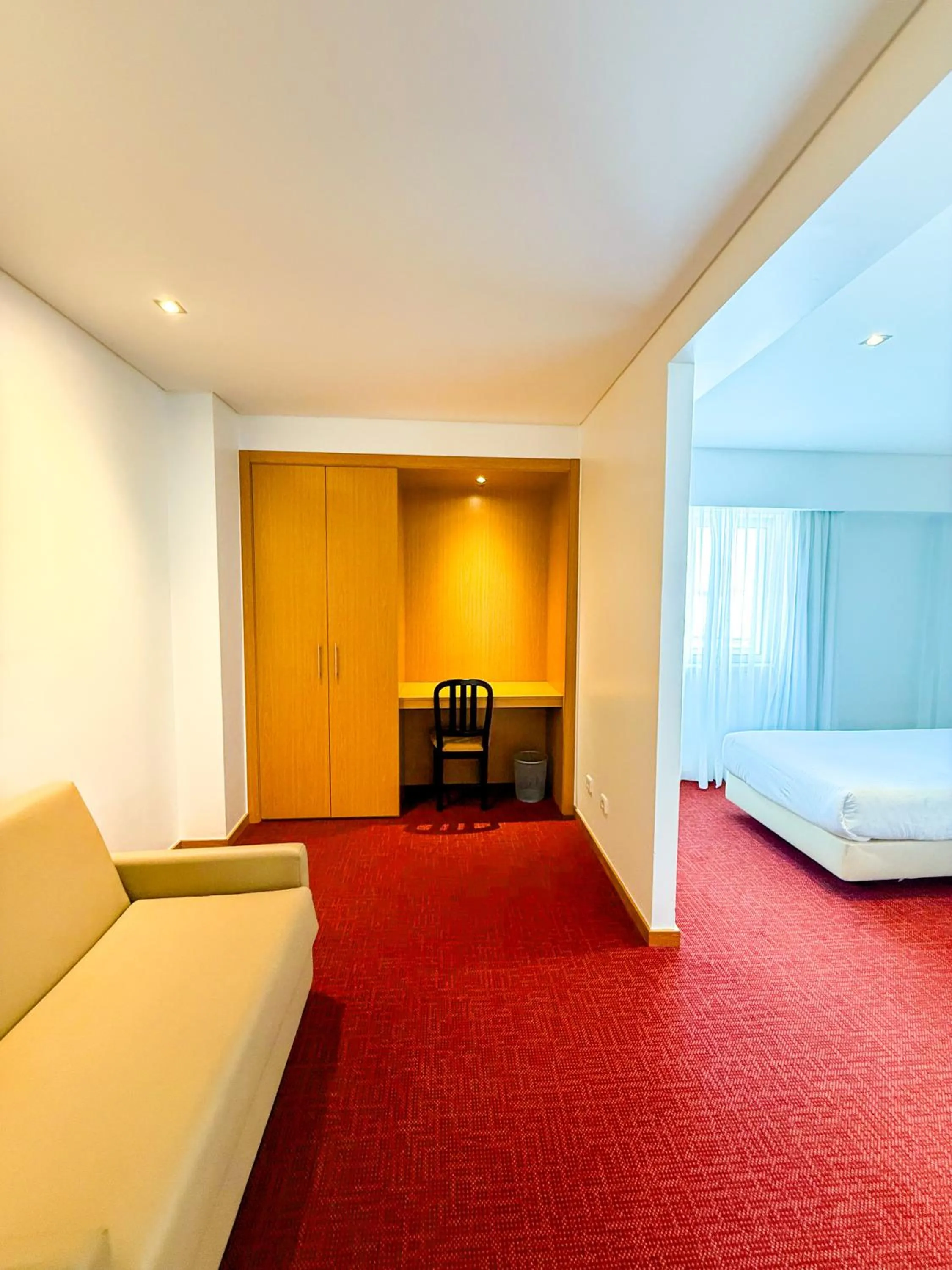 Bedroom, Bed in Stay Hotel Leiria Centro