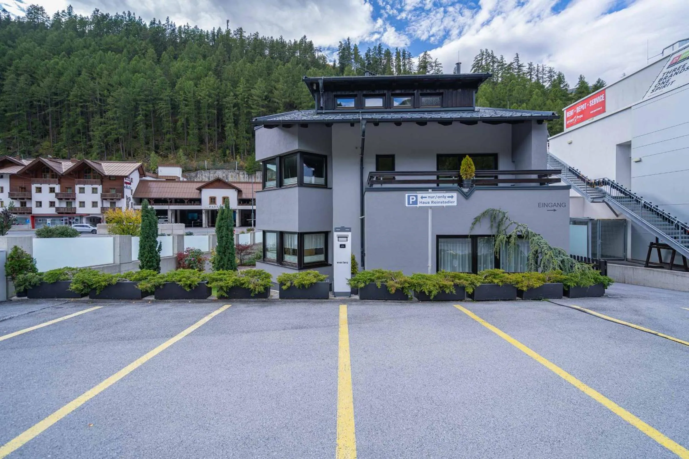 Property building in Apart Reinstadler