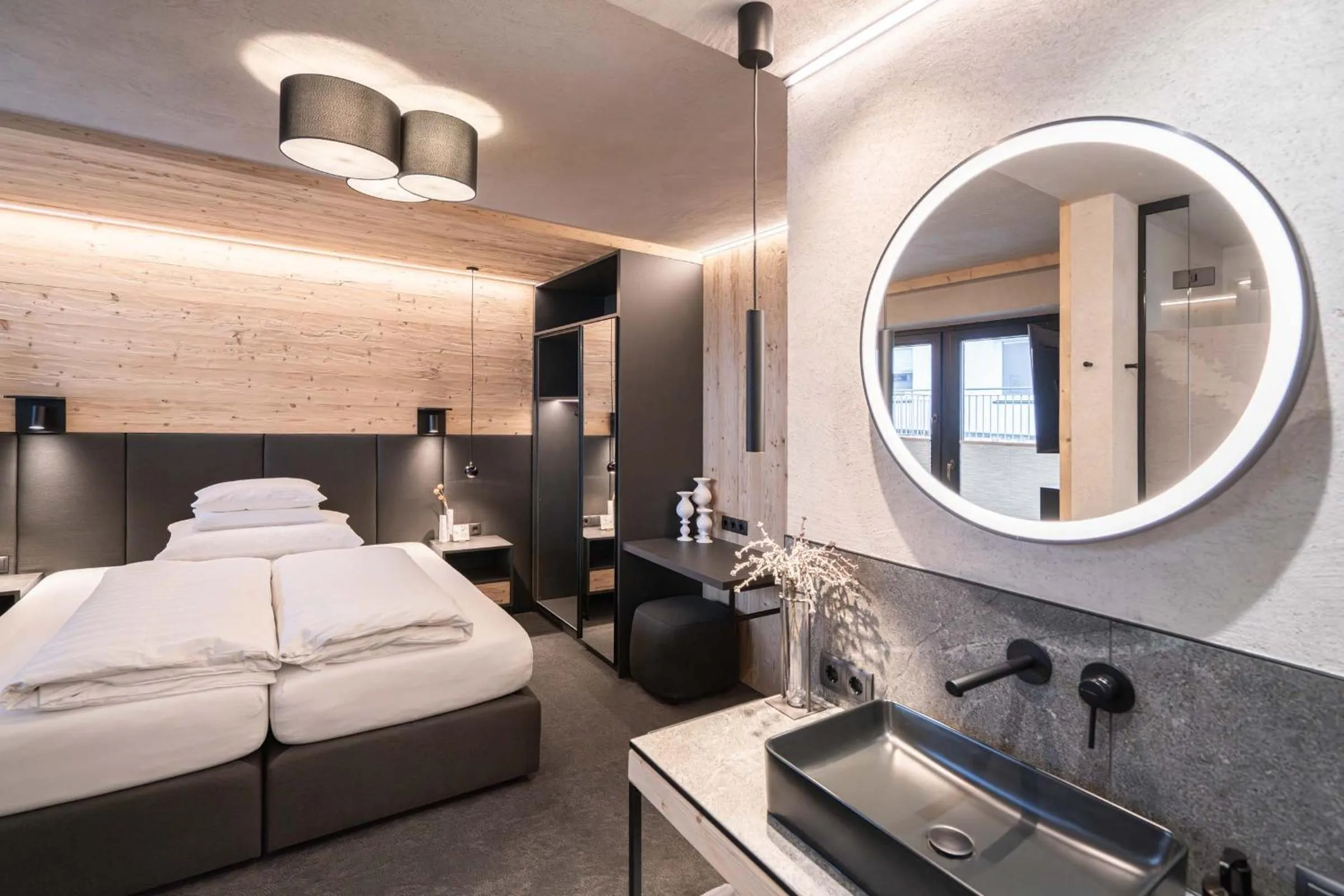 Bathroom, Bed in Apart Reinstadler