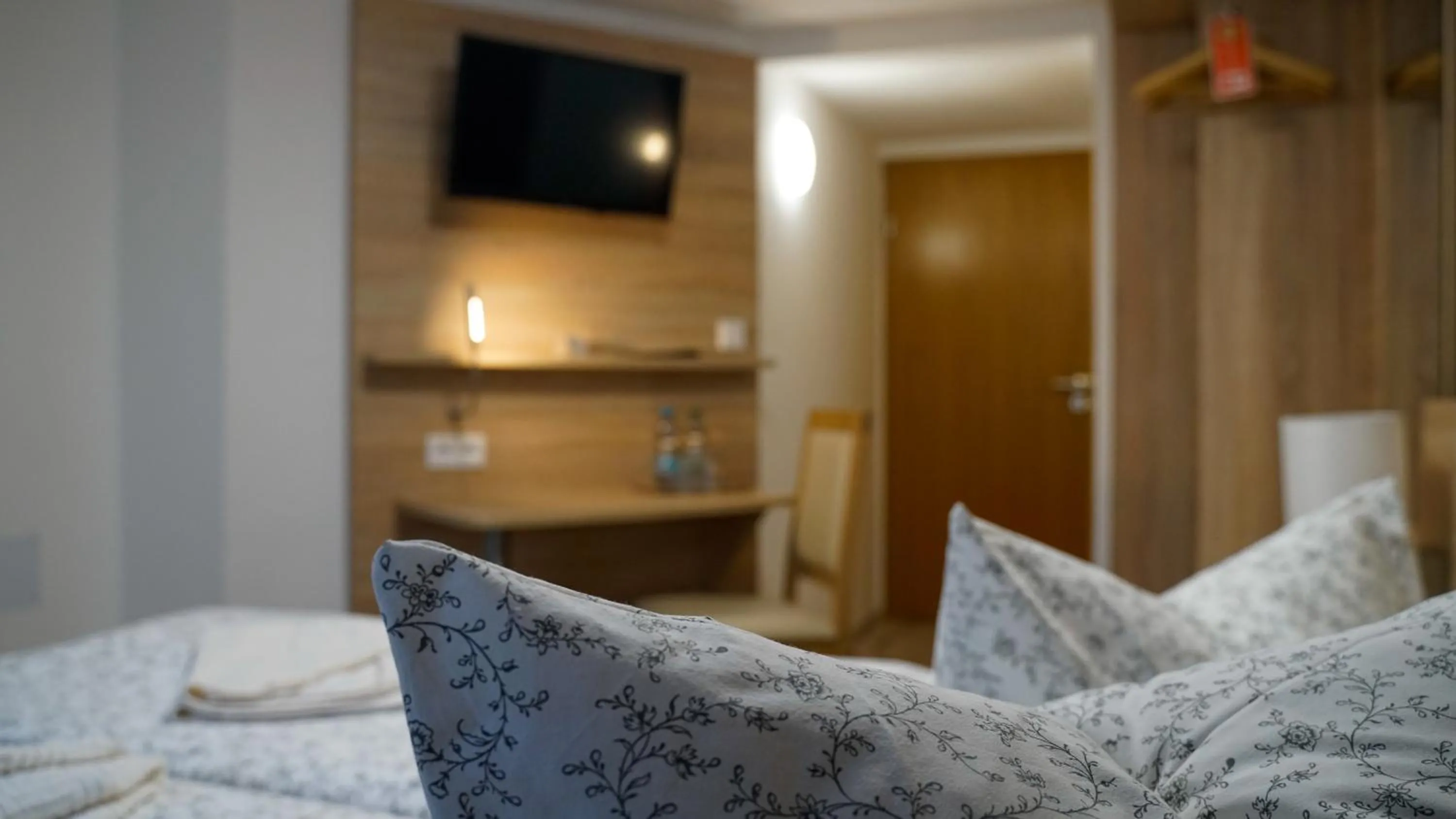 Photo of the whole room, Bed in Hotel Maximilian