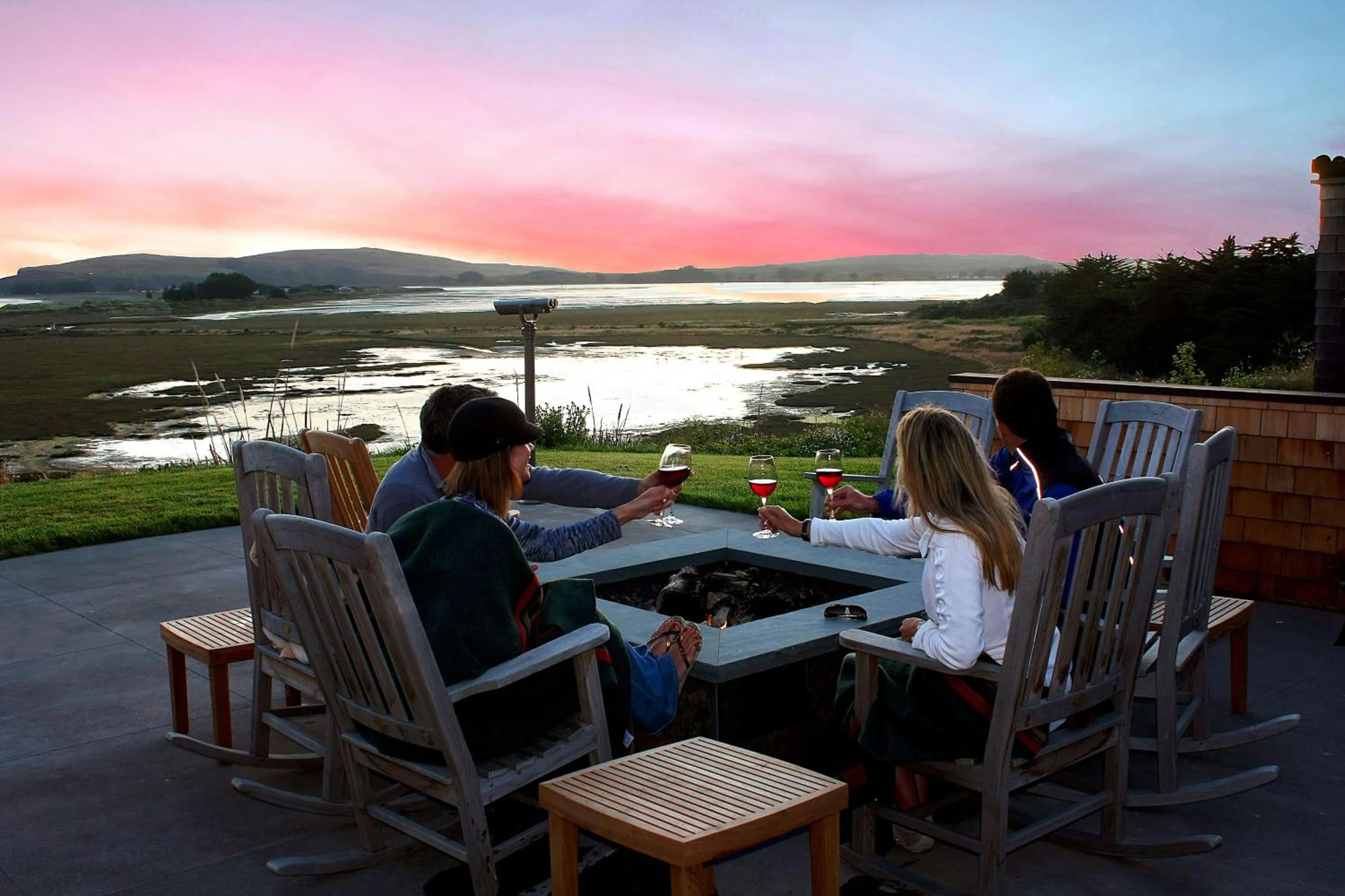 People in The Lodge at Bodega Bay