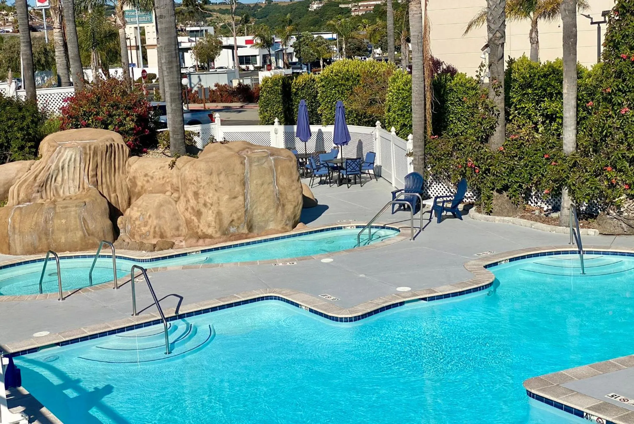 The Grove at Pismo Beach