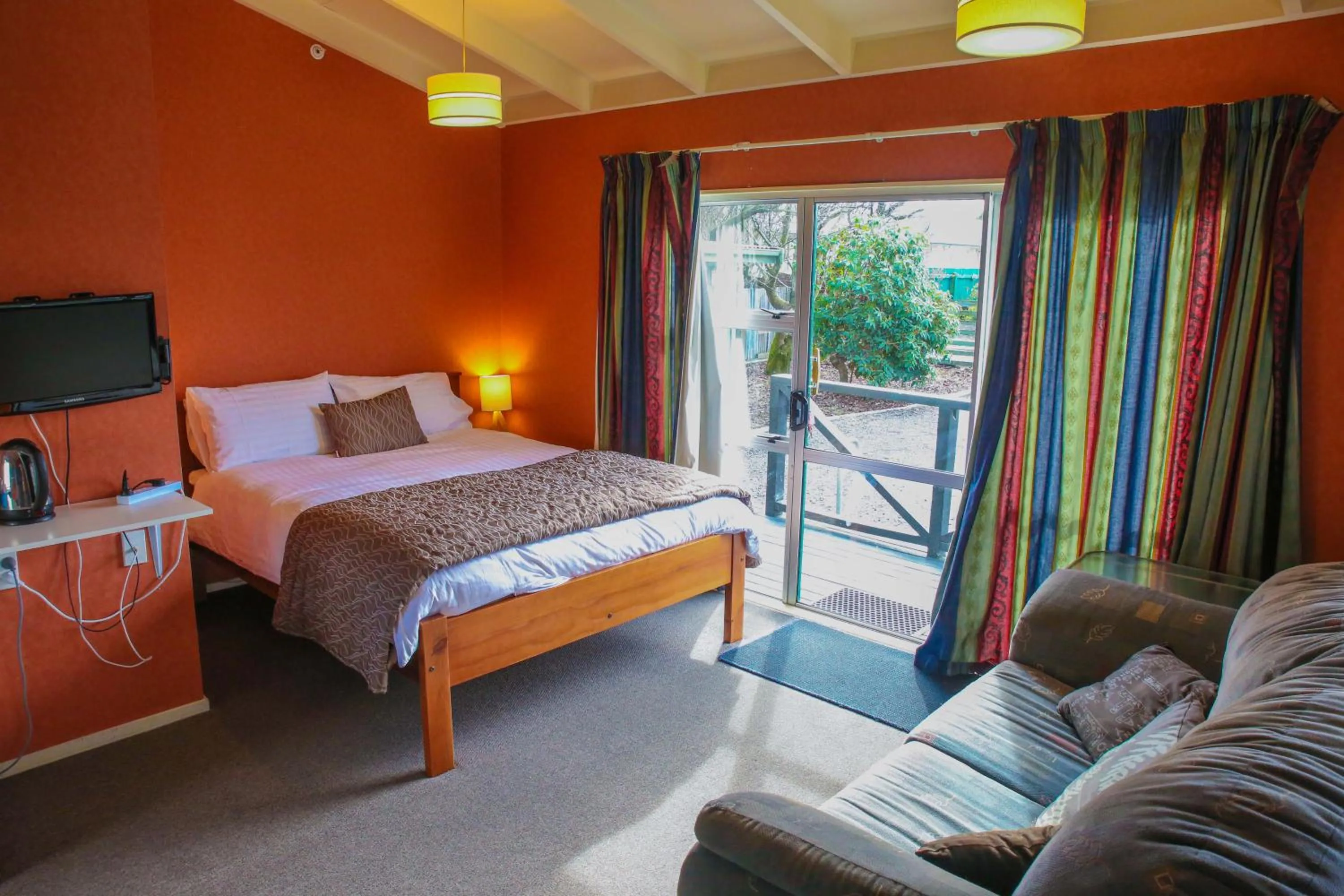 TV and multimedia, Bed in Central City Camping Park