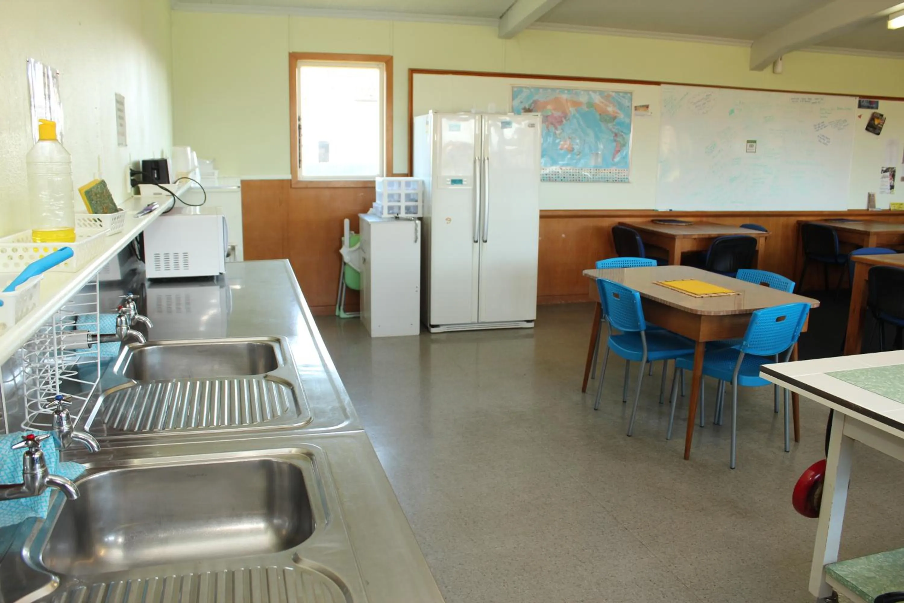 Communal lounge/ TV room in Central City Camping Park