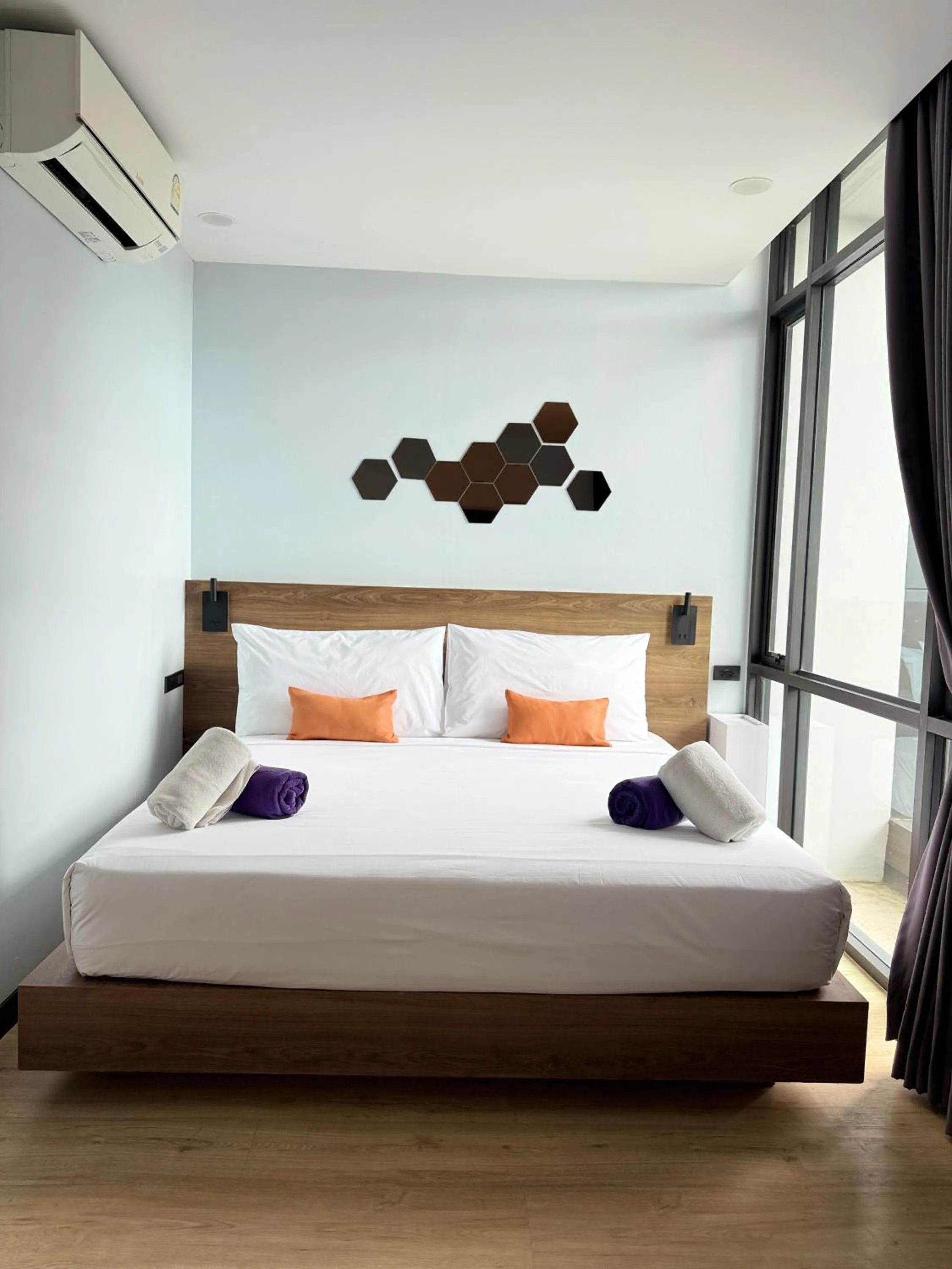 Bedroom, Bed in Chaweng Villawee Hotel