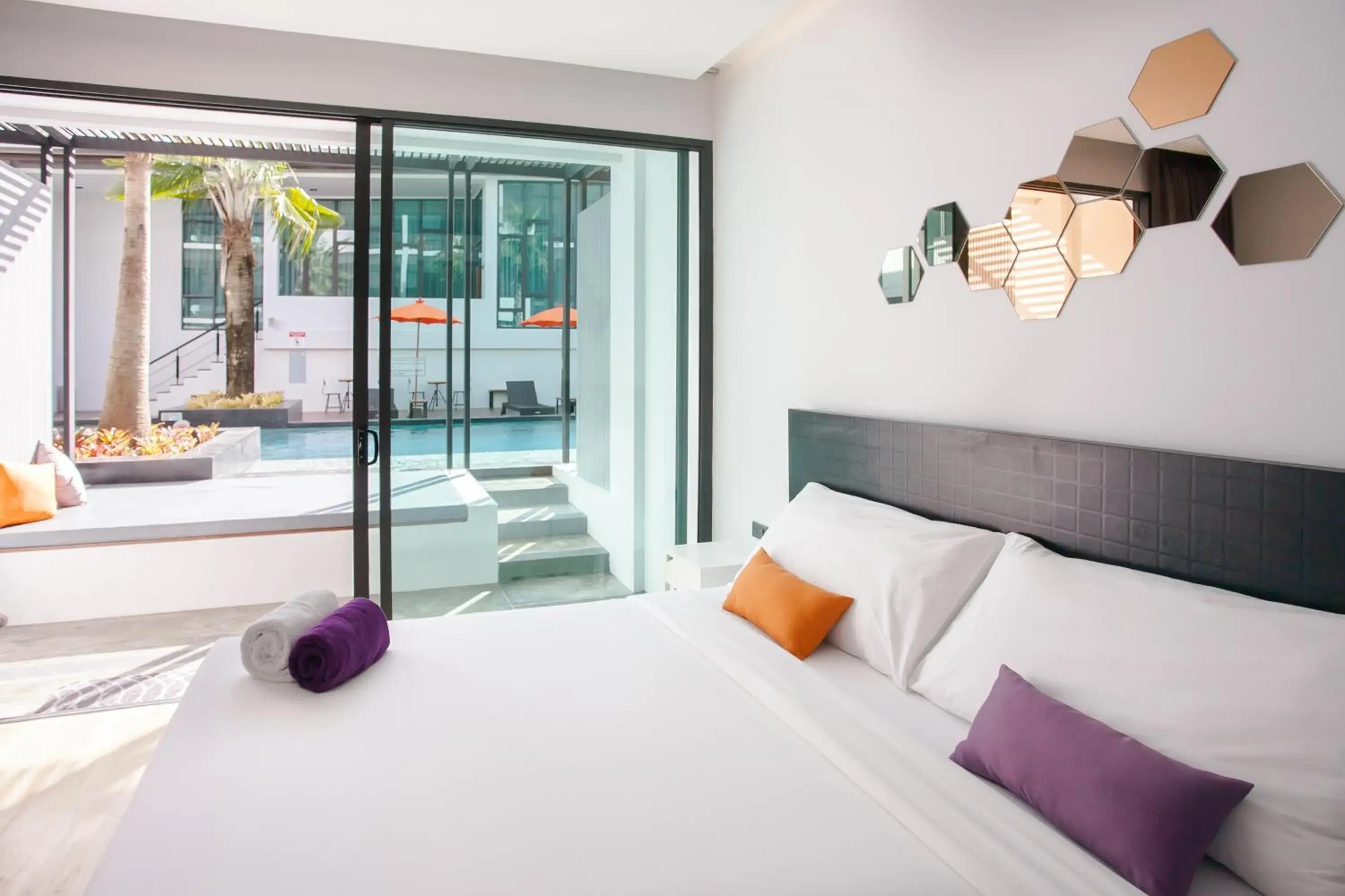 Deluxe Double Room with Pool Access in Chaweng Villawee Hotel - SHA Plus Deluxe Double Room with Pool Access in Chaweng Villawee Hotel - SHA Plus