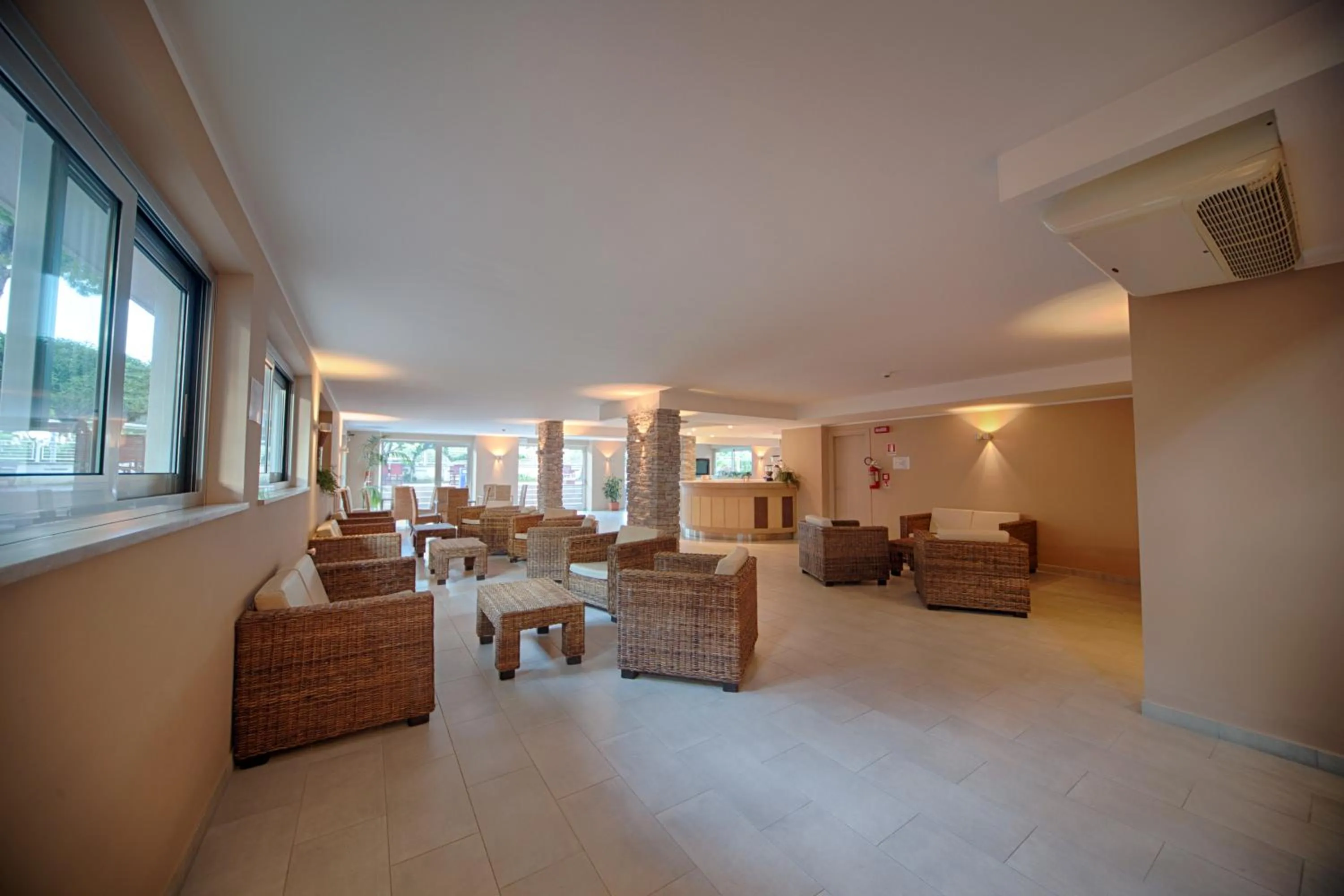 Communal lounge/ TV room in Hotel Corfù