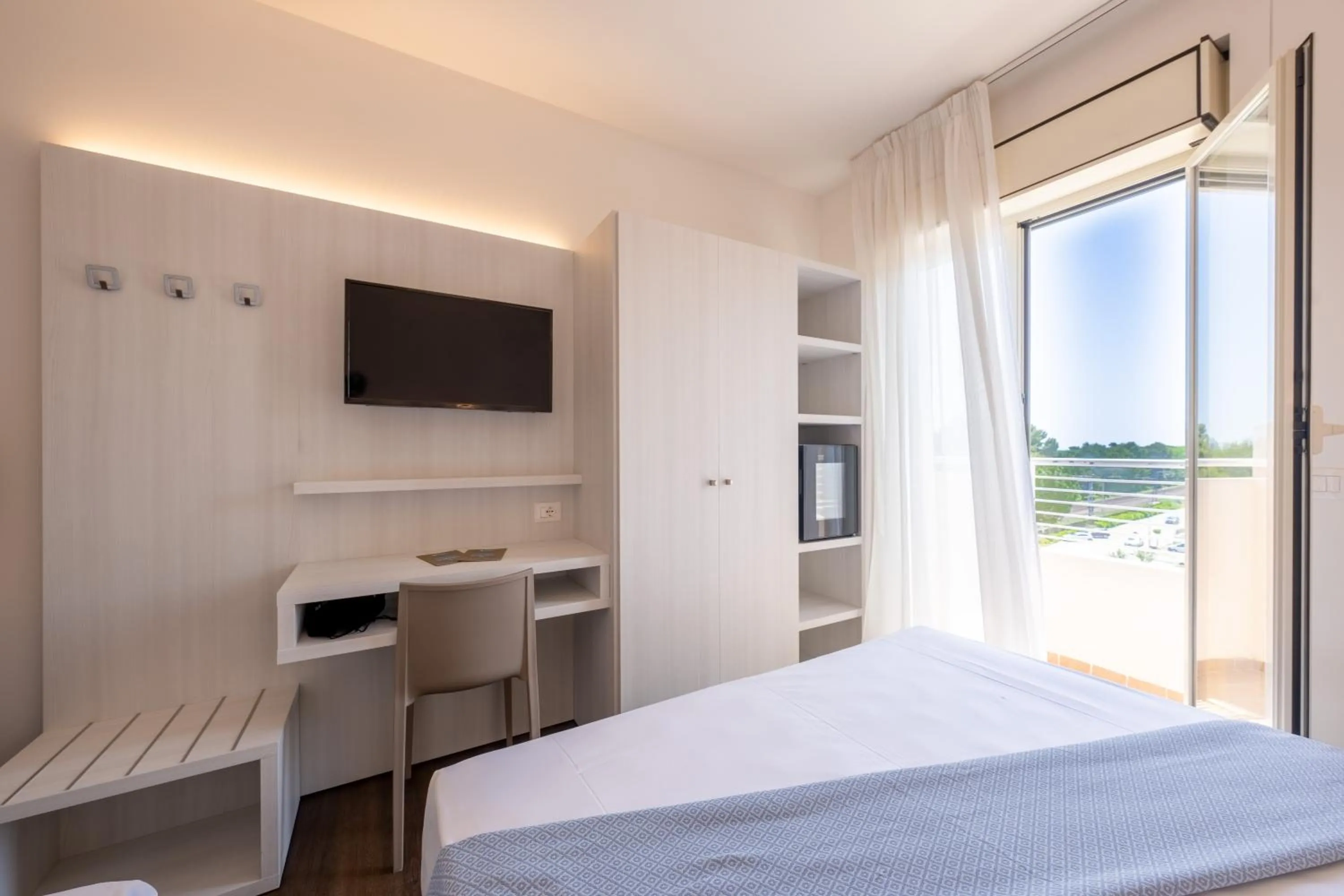 TV and multimedia in Hotel Corfù