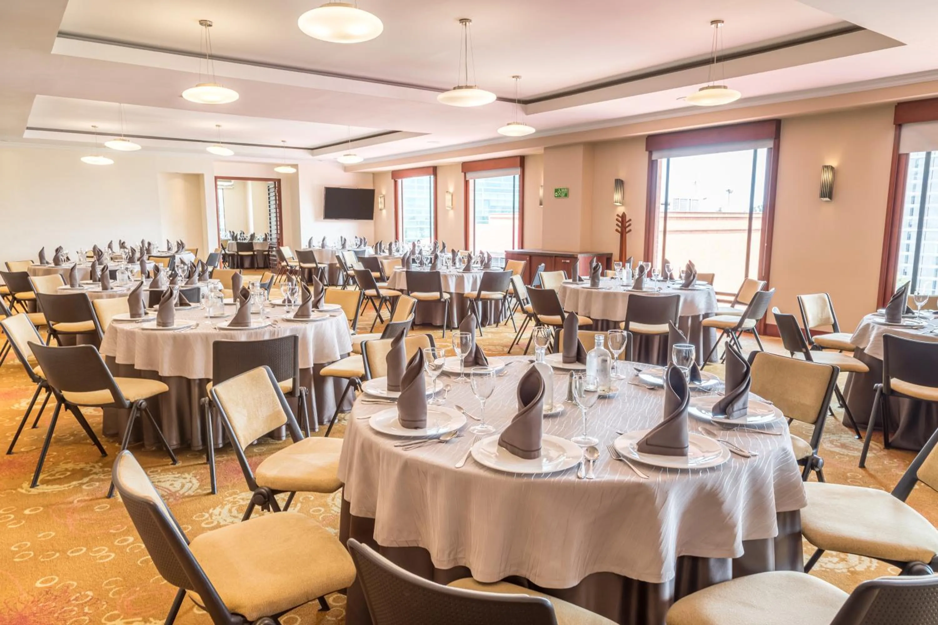 Meeting/conference room in GHL Hotel Capital