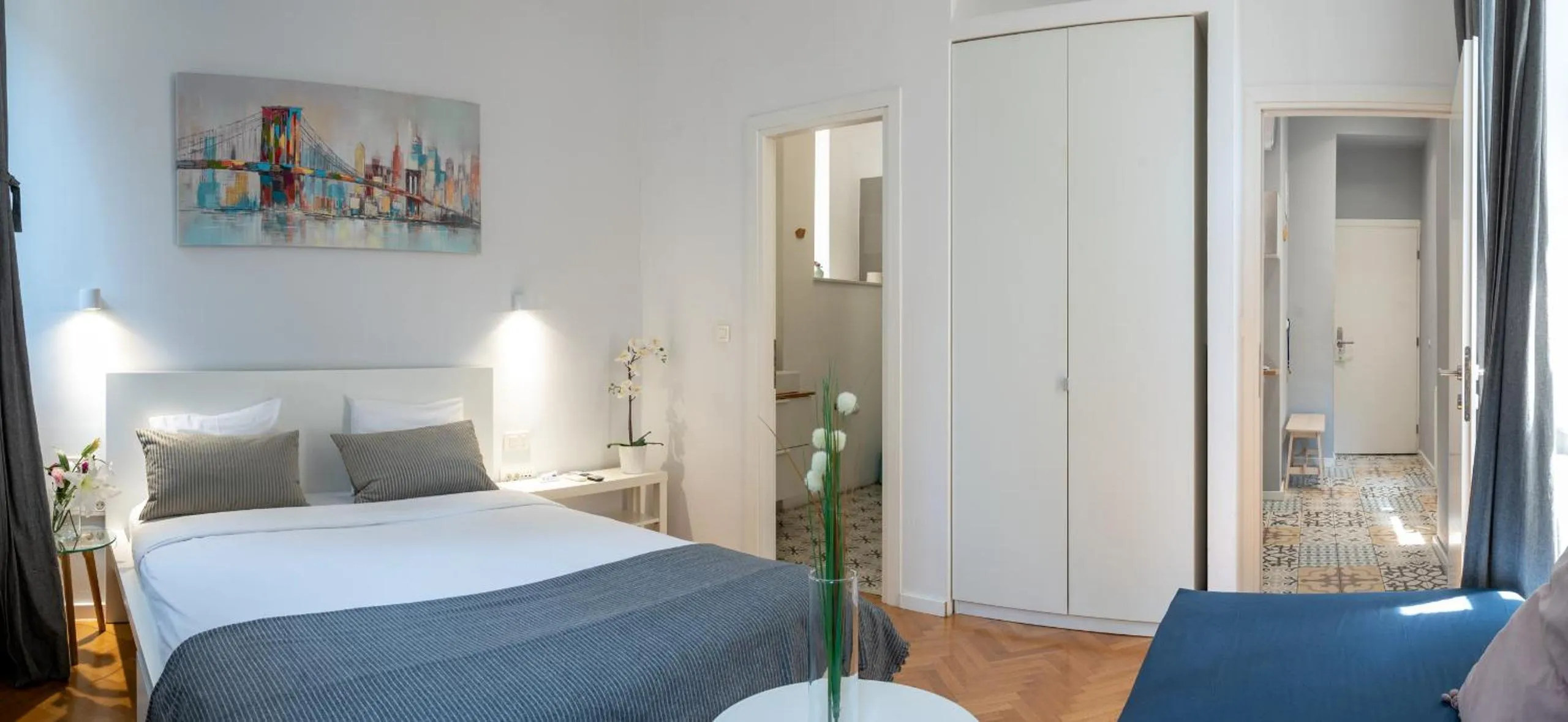 Bathroom, Bed in Doma Zagreb Aparthotel