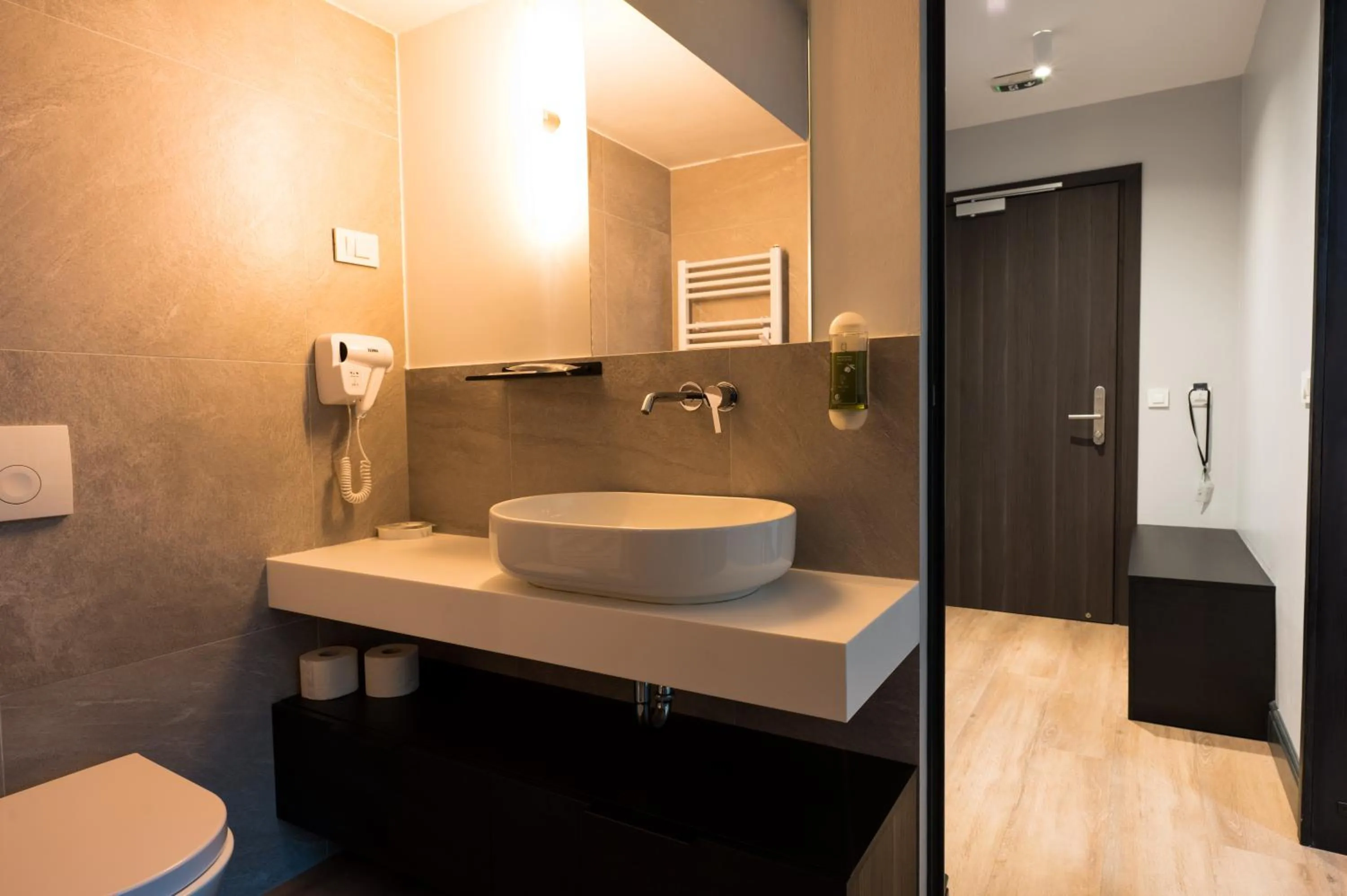 Bathroom in Doma Zagreb Aparthotel