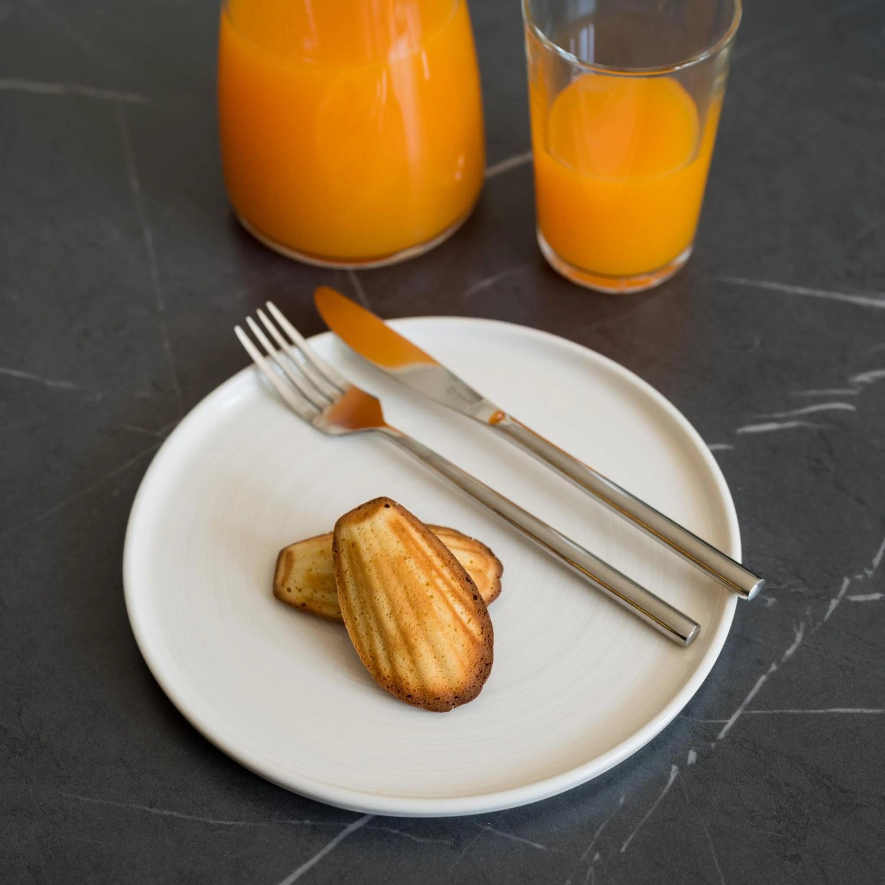 kitchen in Doma Zagreb Aparthotel