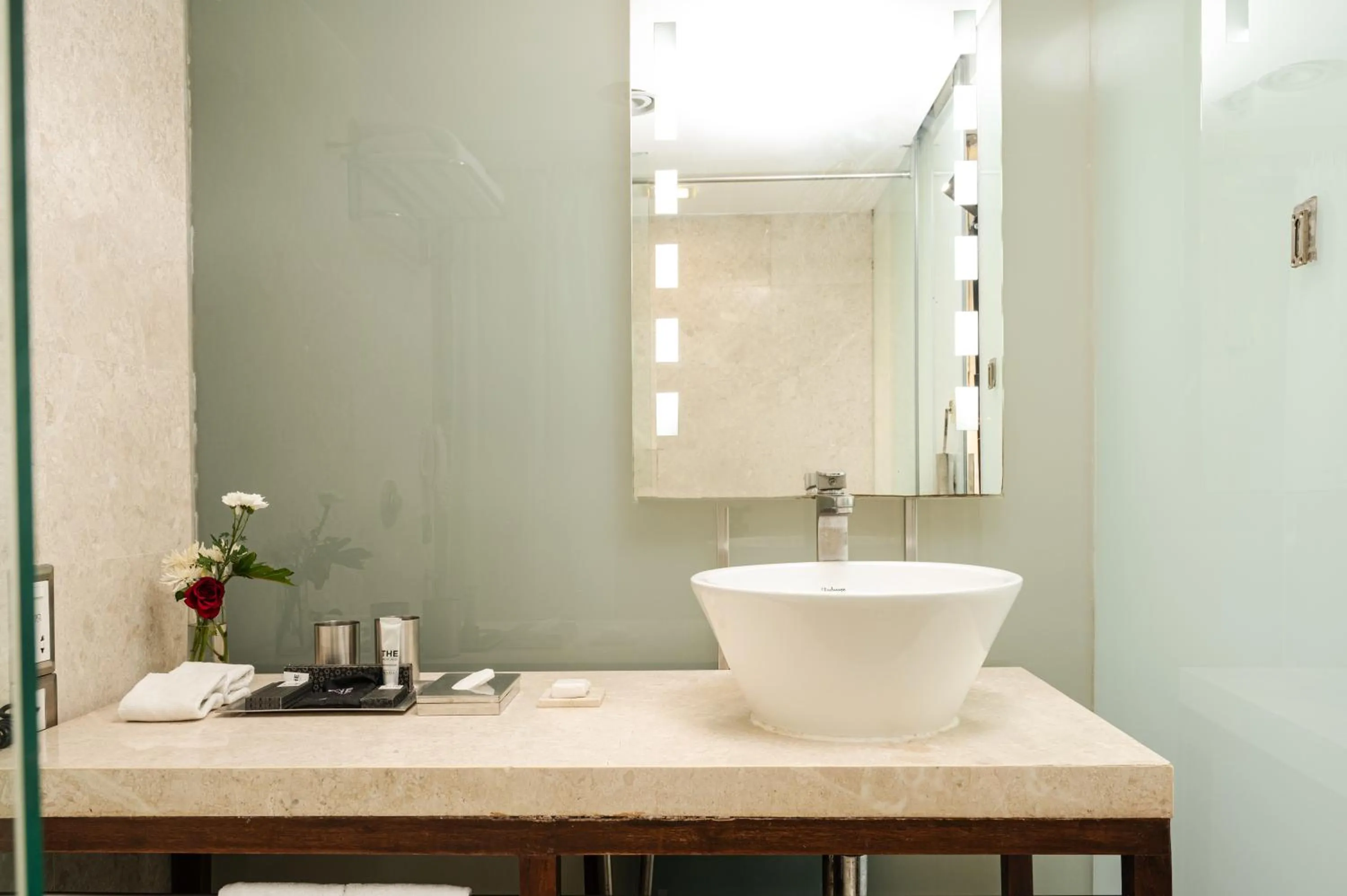 Bathroom in The Park New Delhi